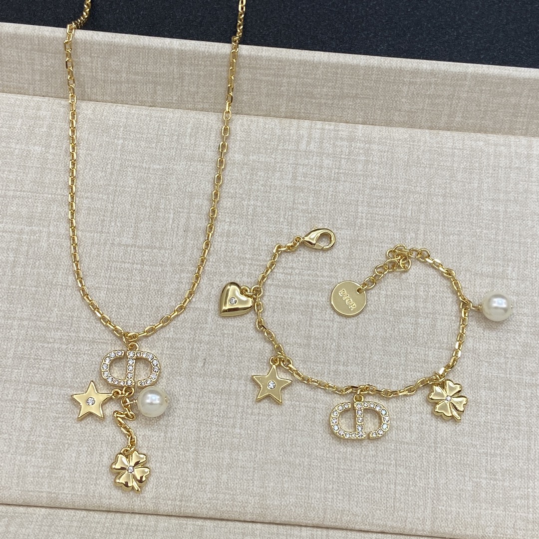 [TOP] Christian Dior Necklace/Bracelet with Pearl - Gold