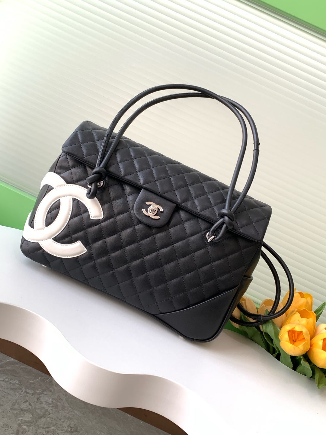 [TOP] CHANEL Cambon Flap Tote Bag Leather 24x33x11cm - 3 Color