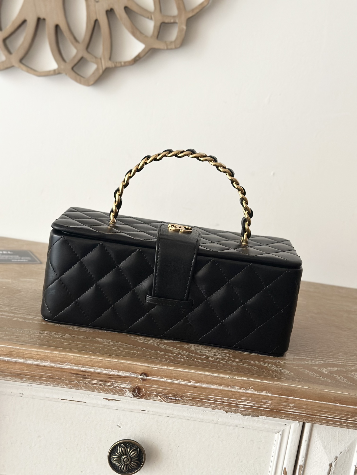 [TOP] CHANEL Vanity Case Lambskin 8.5x11x9.5cm/8.5x22x10cm - Black