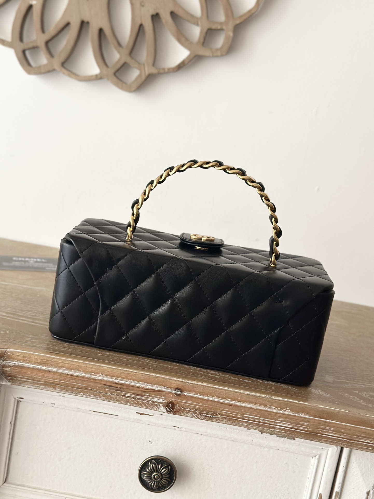 [TOP] CHANEL Vanity Case Lambskin 8.5x11x9.5cm/8.5x22x10cm - Black