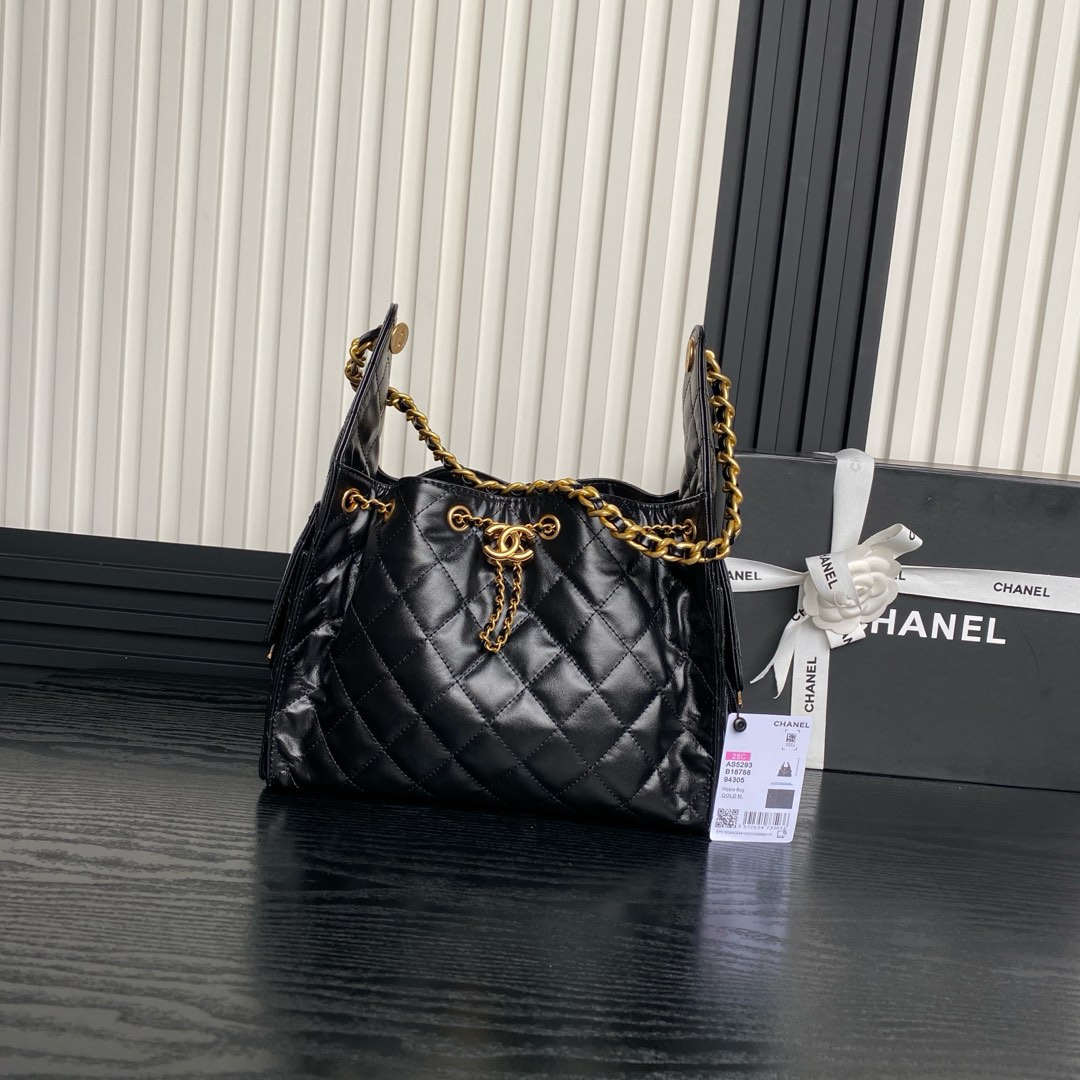 [TOP] CHANEL Hobo Shopping Bag Calfskin 26x30x14cm - Black