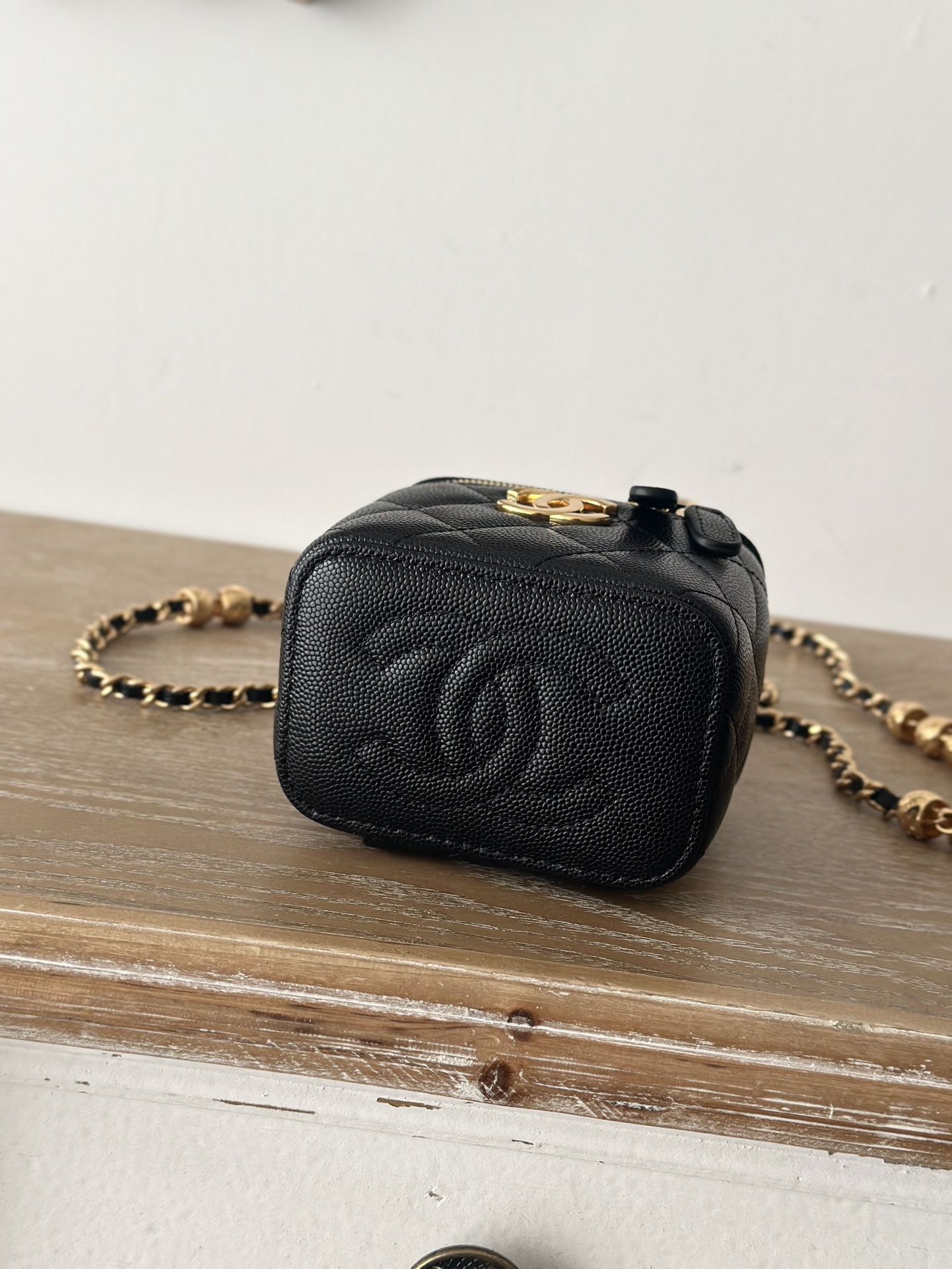 [TOP] CHANEL Vanity Case 8.5x10.5x7cm/8x16x9.5cm -  Black