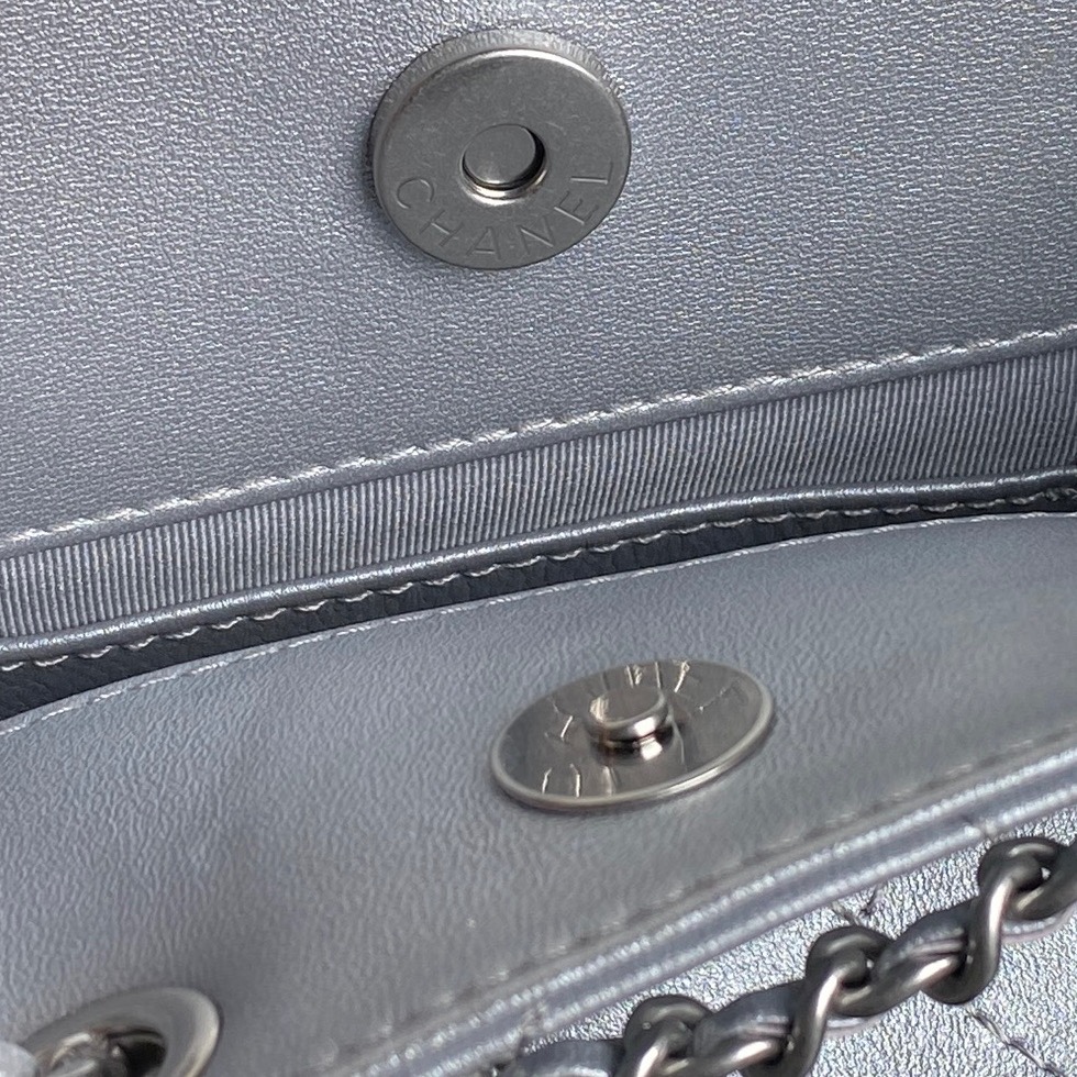 [TOP] CHANEL Backpack Leather 24.5x18x8cm - Silver