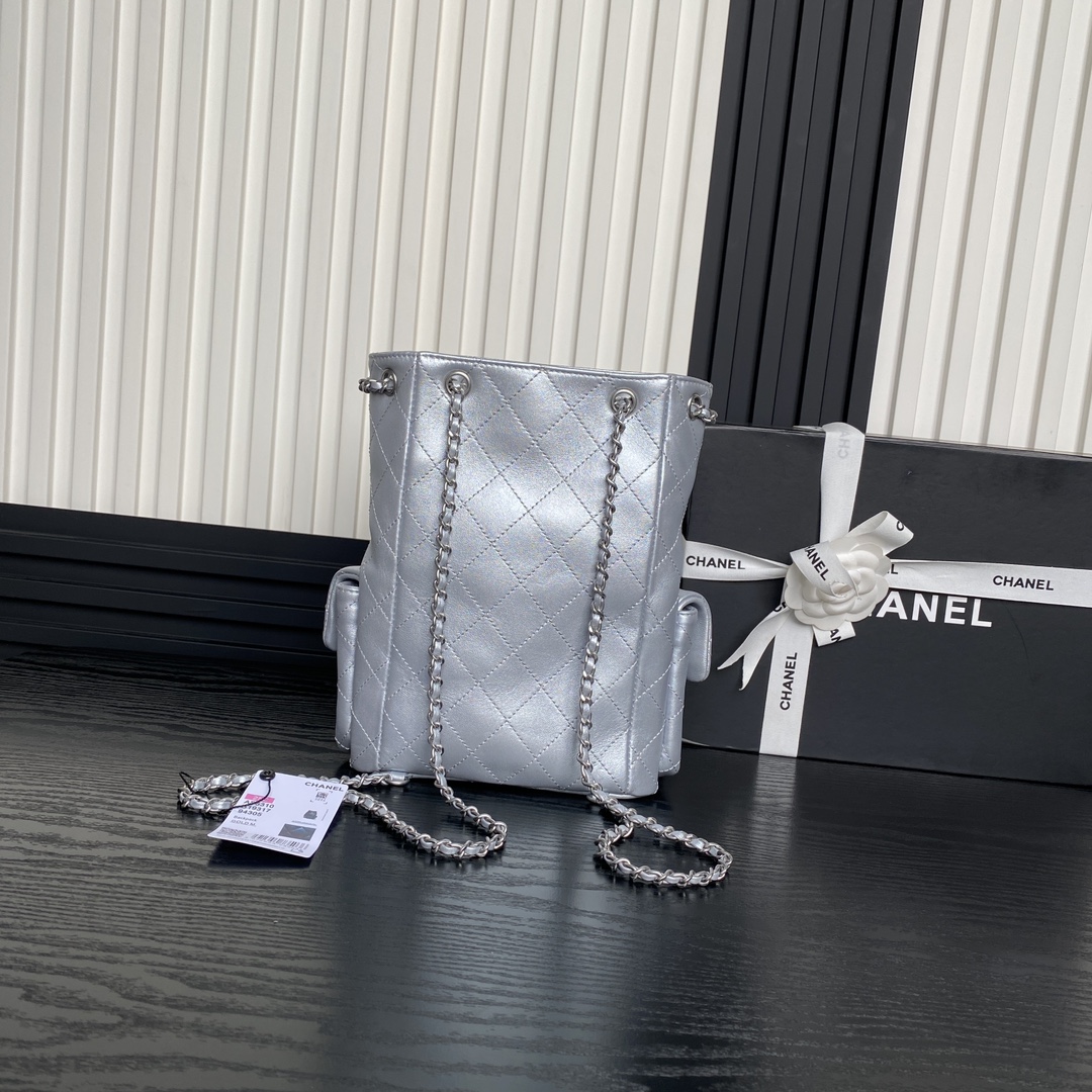 [TOP] CHANEL Backpack Leather 24.5x18x8cm - Silver