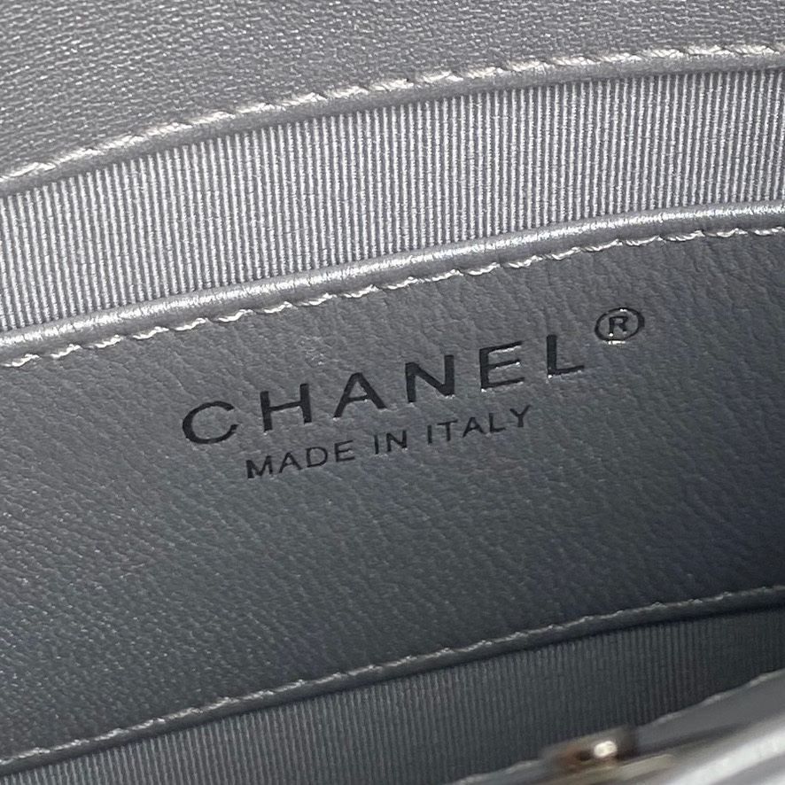 [TOP] CHANEL Backpack Leather 24.5x18x8cm - Silver