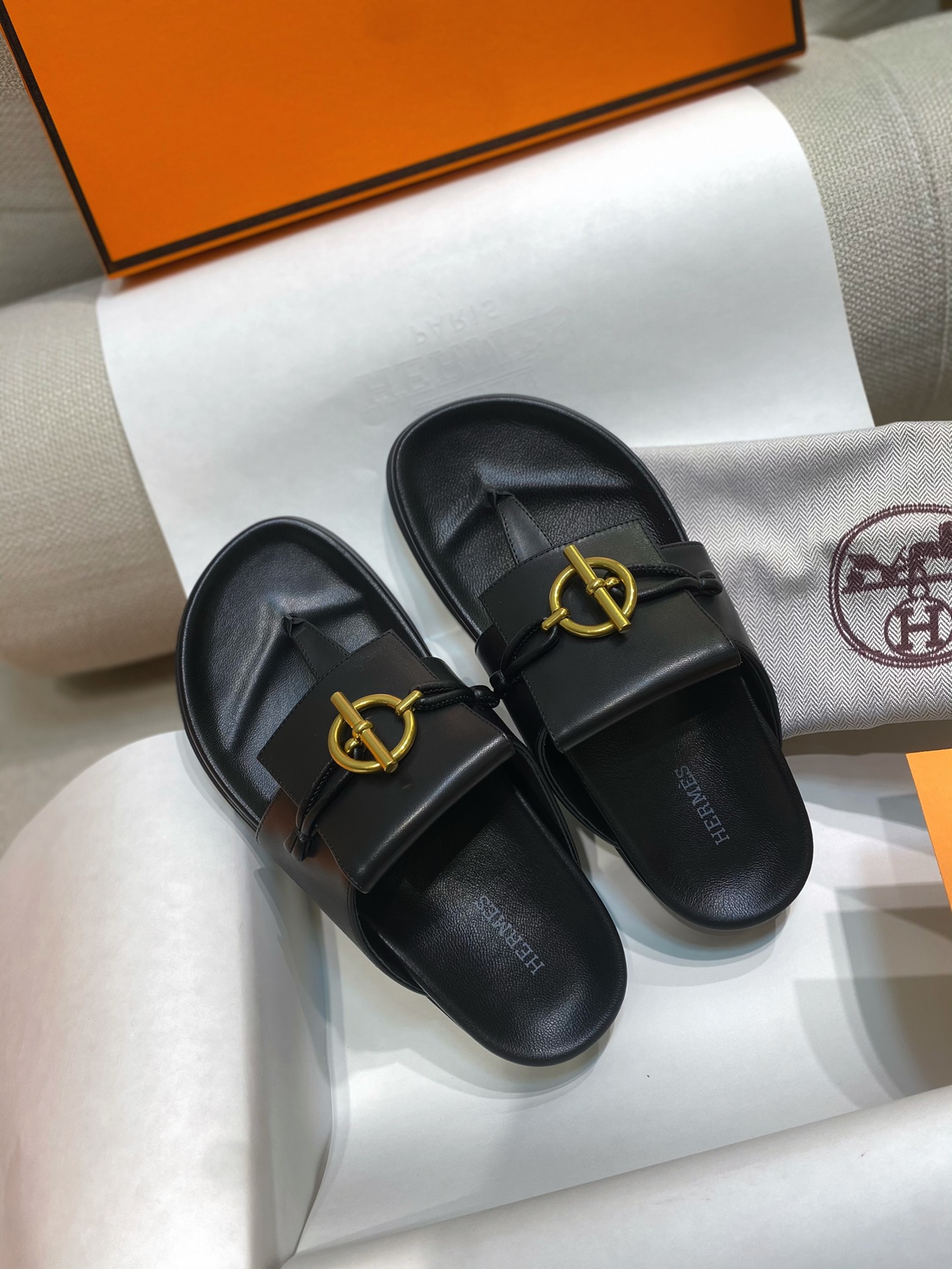 [TOP] HERMES Joyce Sandals Slippers- 2 Colour