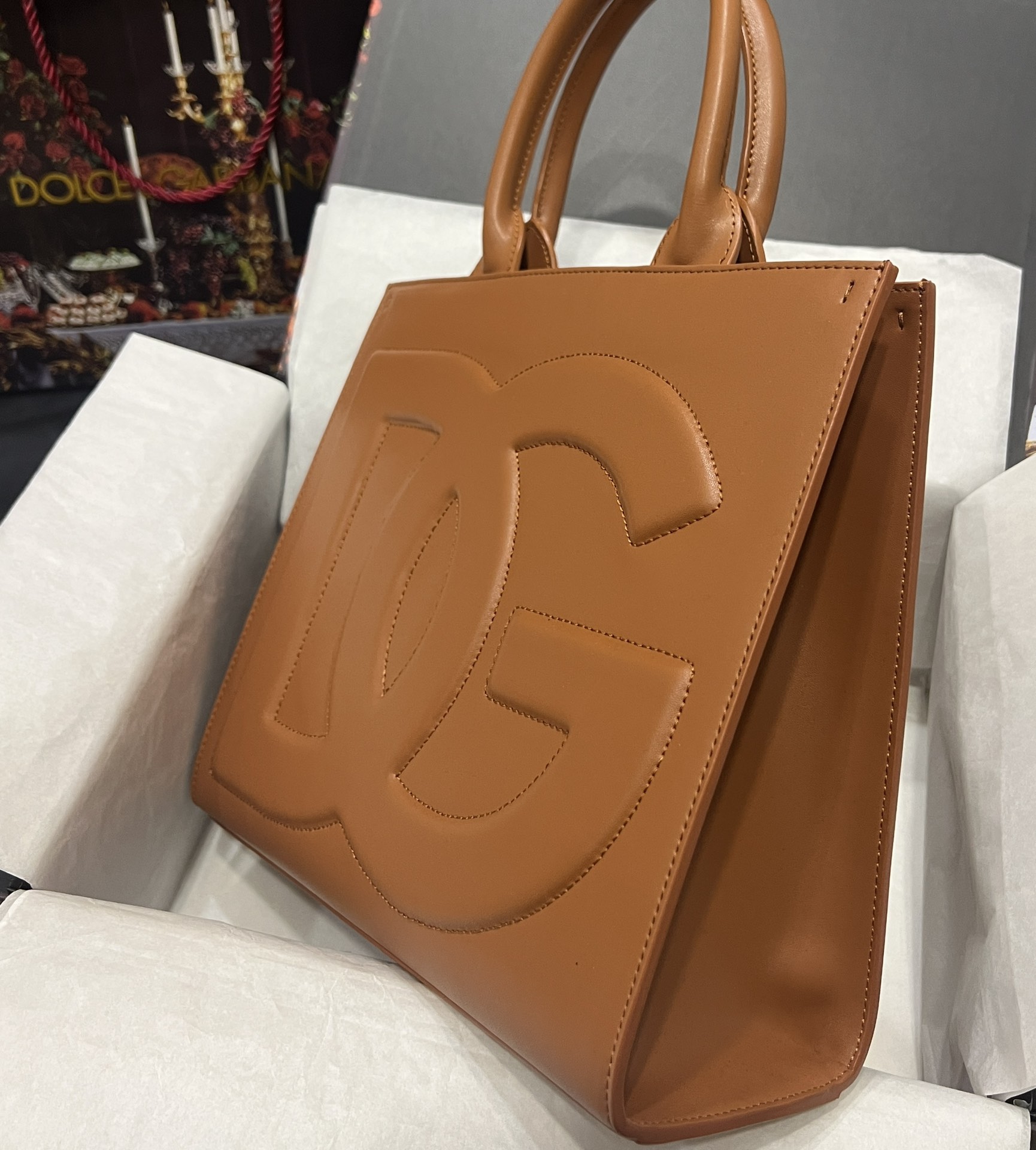 [TOP] Dolce & Gabbana D&G Logo Bag  30*26*10 cm - Brown