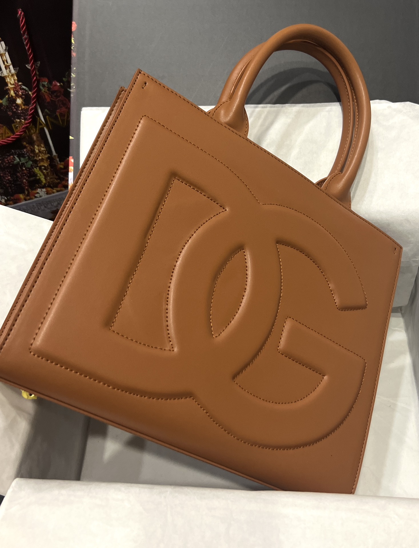 [TOP] Dolce & Gabbana D&G Logo Bag  30*26*10 cm - Brown