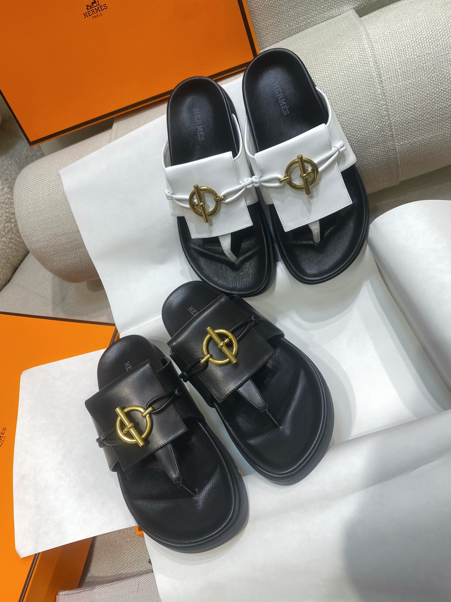 [TOP] HERMES Joyce Sandals Slippers- 2 Colour