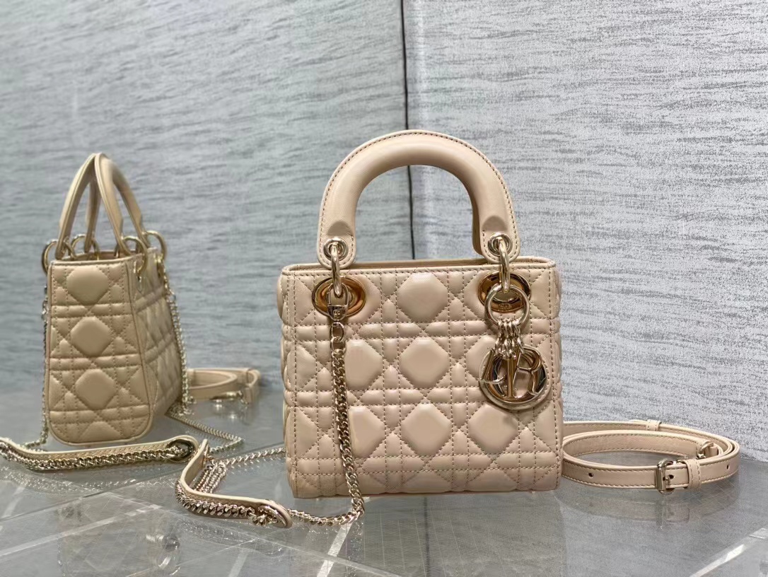 [TOP] Christian Dior Lady Dior Bag 17*15*7cm - Beige