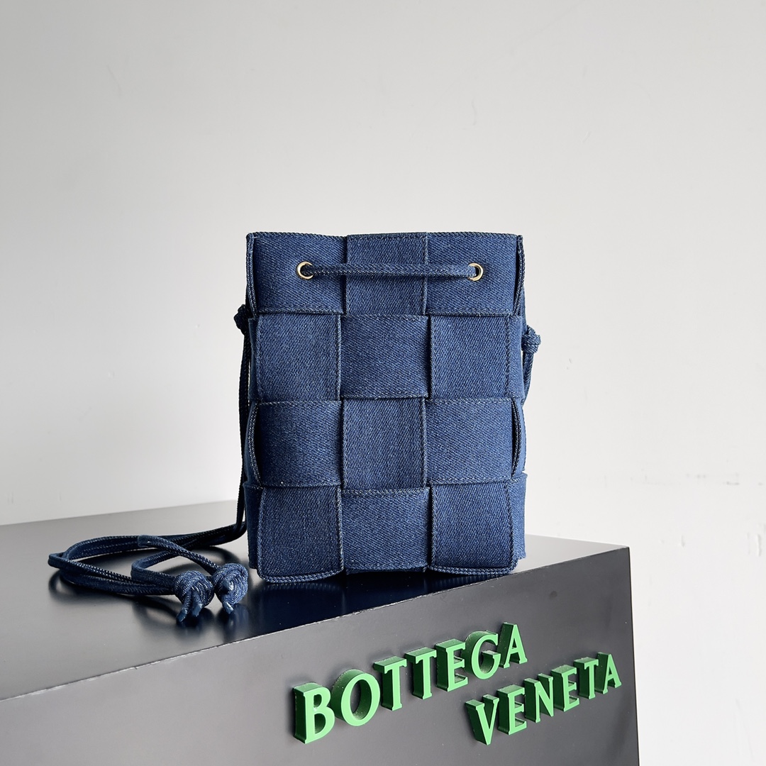 [TOP] Bottega Veneta BV Small Cassette Bucket  Bag 18*13.5*13.5cm -Blue