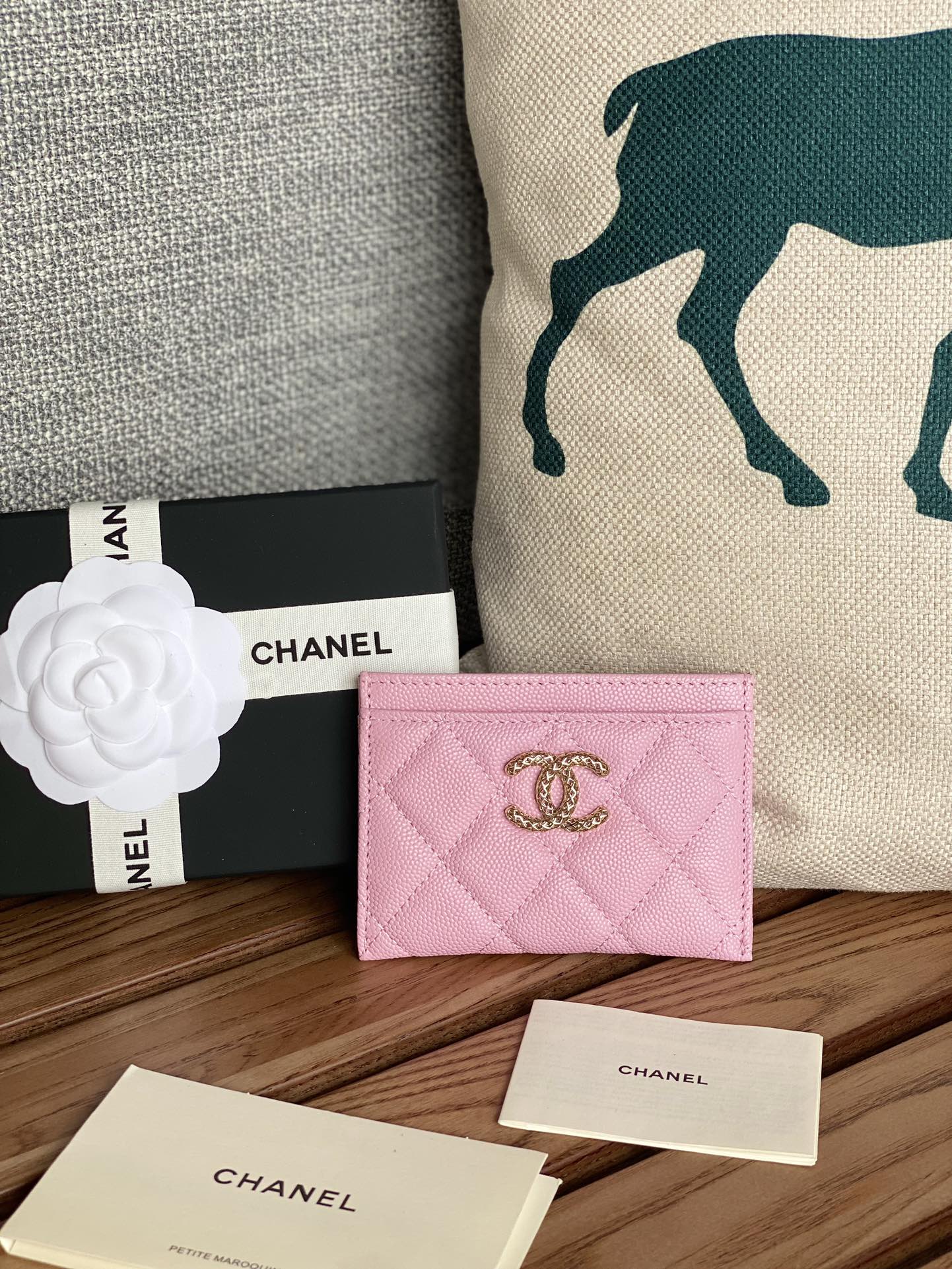 [TOP] CHANEL Card Package 10*19.5*2.5cm - 4 Color