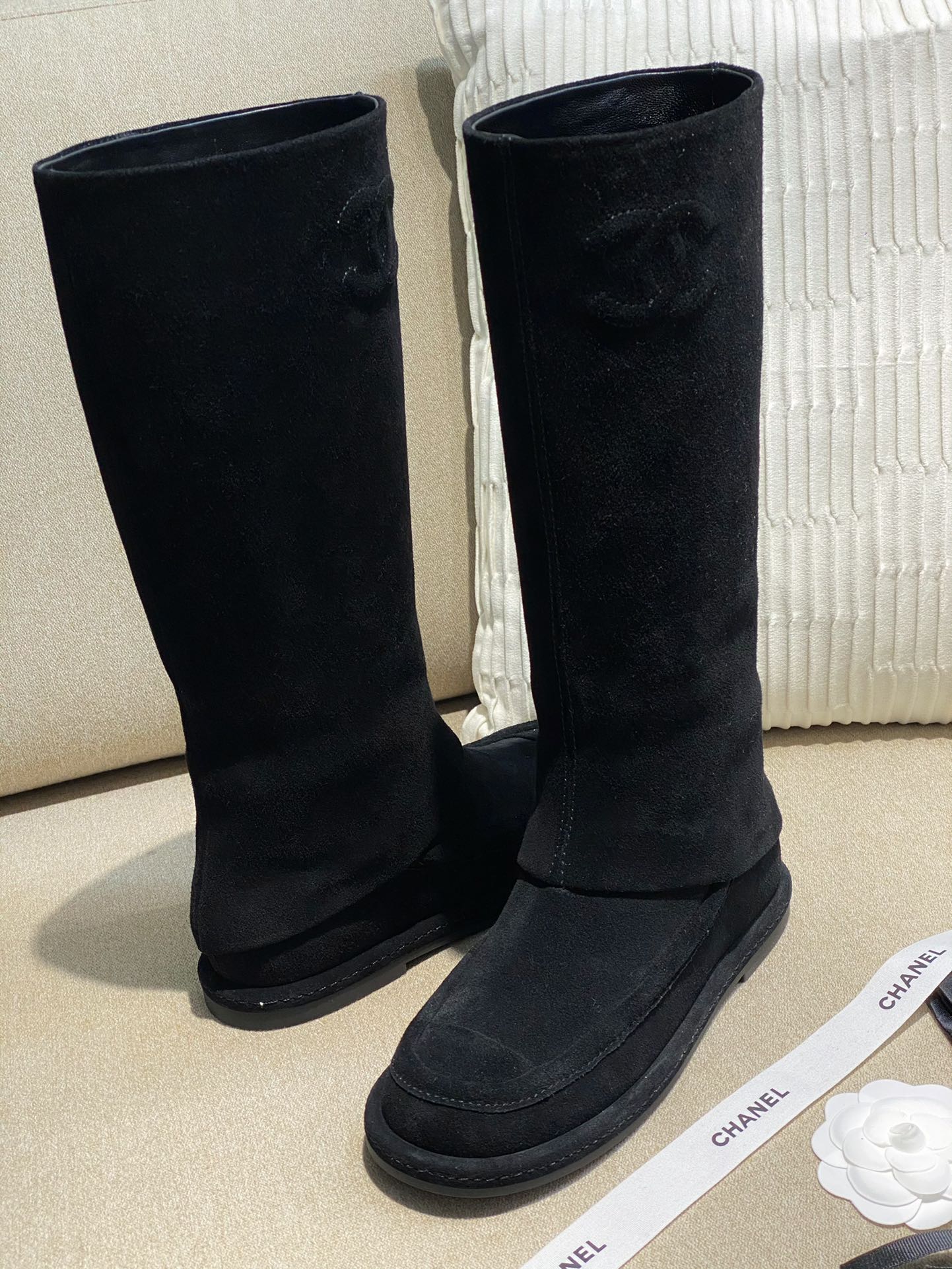 [TOP] CHANEL CC Suede Boots High Boots Cow Cuede - 2 Colour