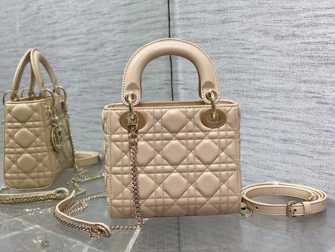 [TOP] Christian Dior Lady Dior Bag 17*15*7cm - Beige
