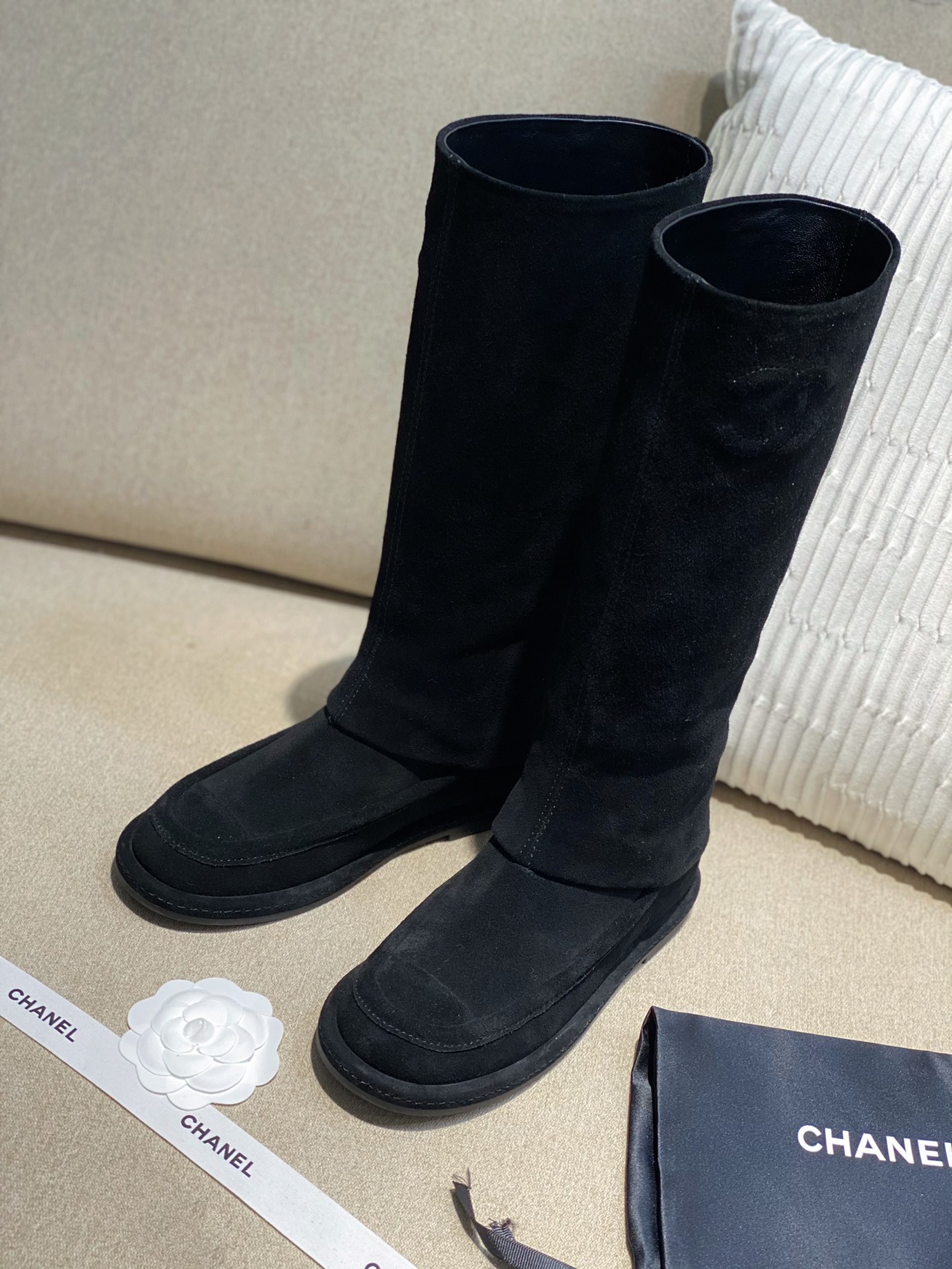 [TOP] CHANEL CC Suede Boots High Boots Cow Cuede - 2 Colour