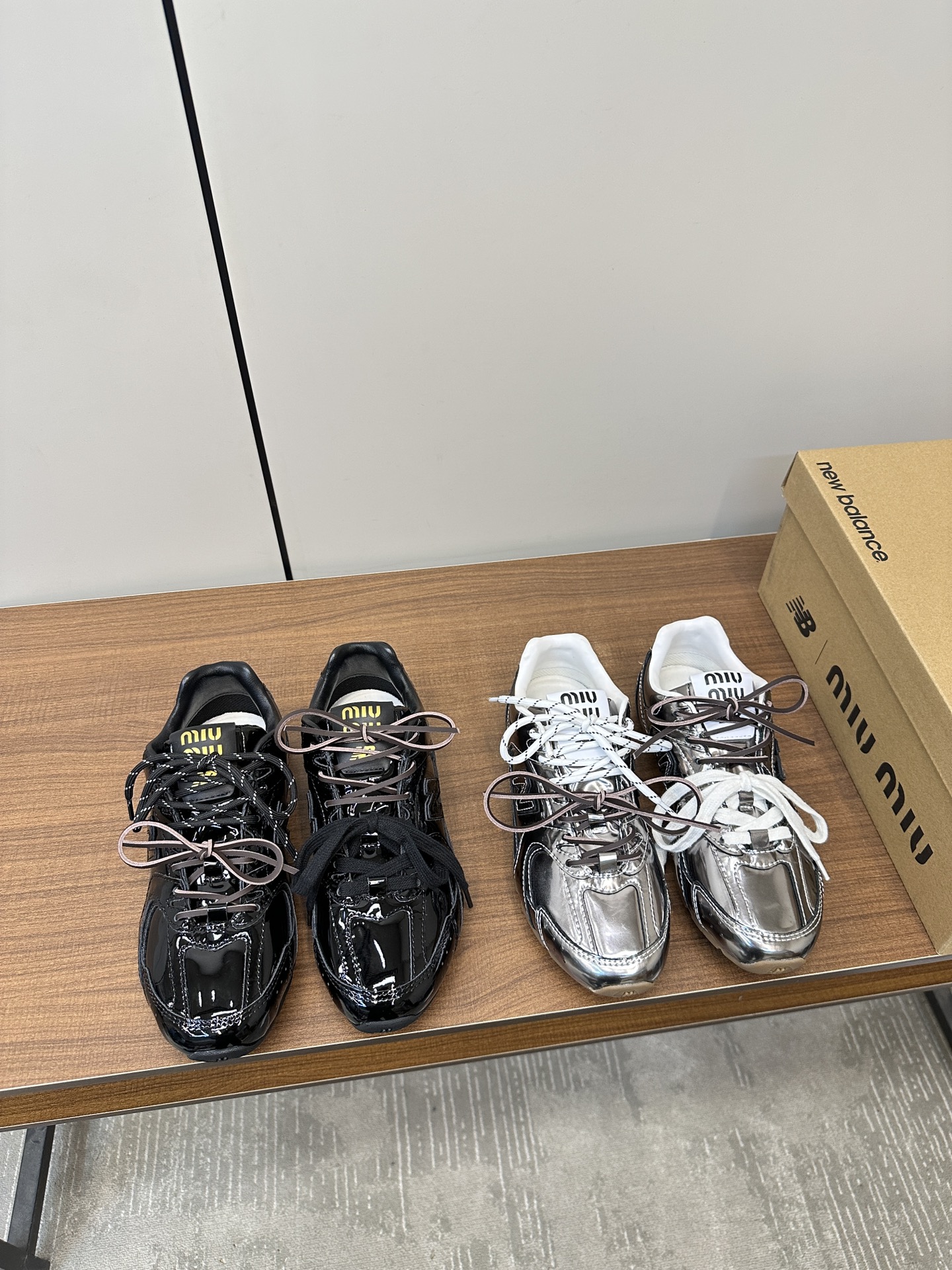 [TOP] Miu Miu&New Balance Sneakers Cowhide - 2 Color