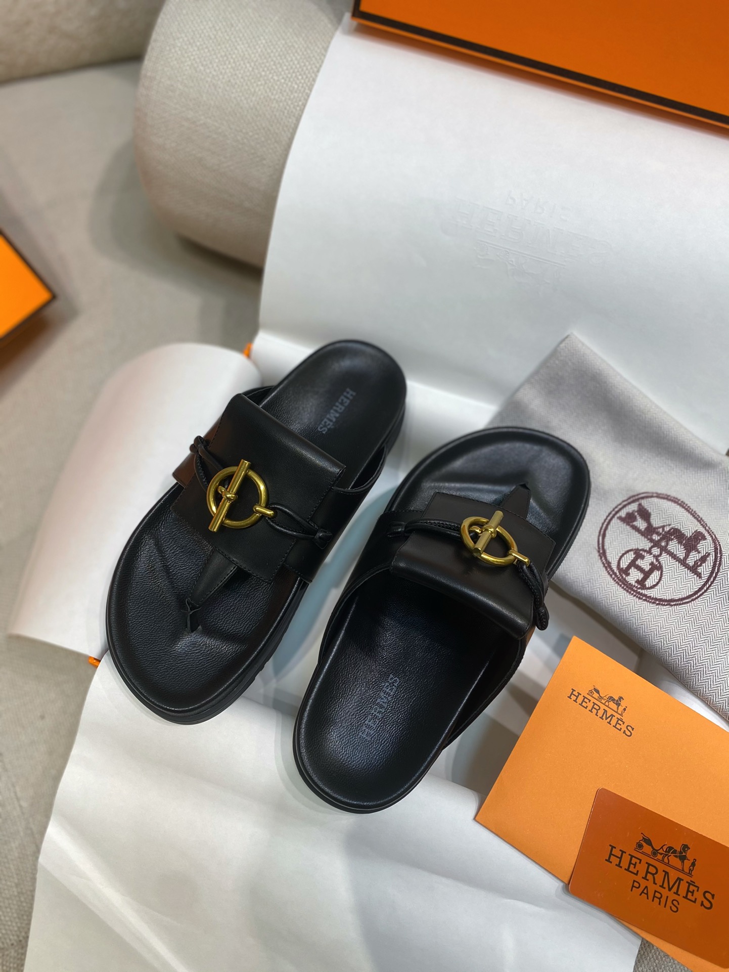 [TOP] HERMES Joyce Sandals Slippers- 2 Colour