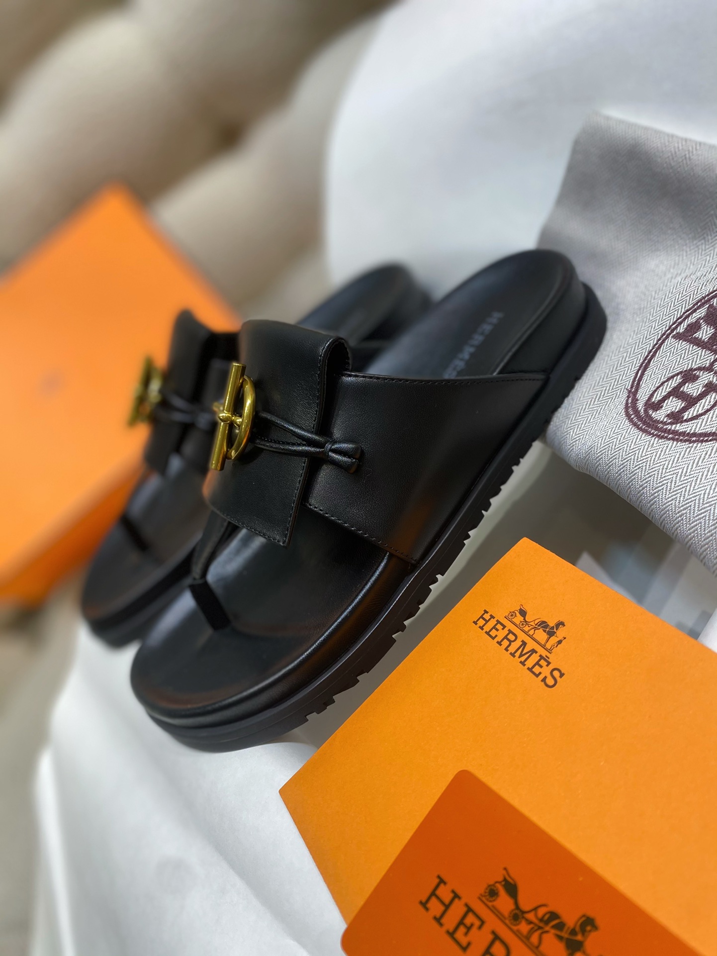 [TOP] HERMES Joyce Sandals Slippers- 2 Colour