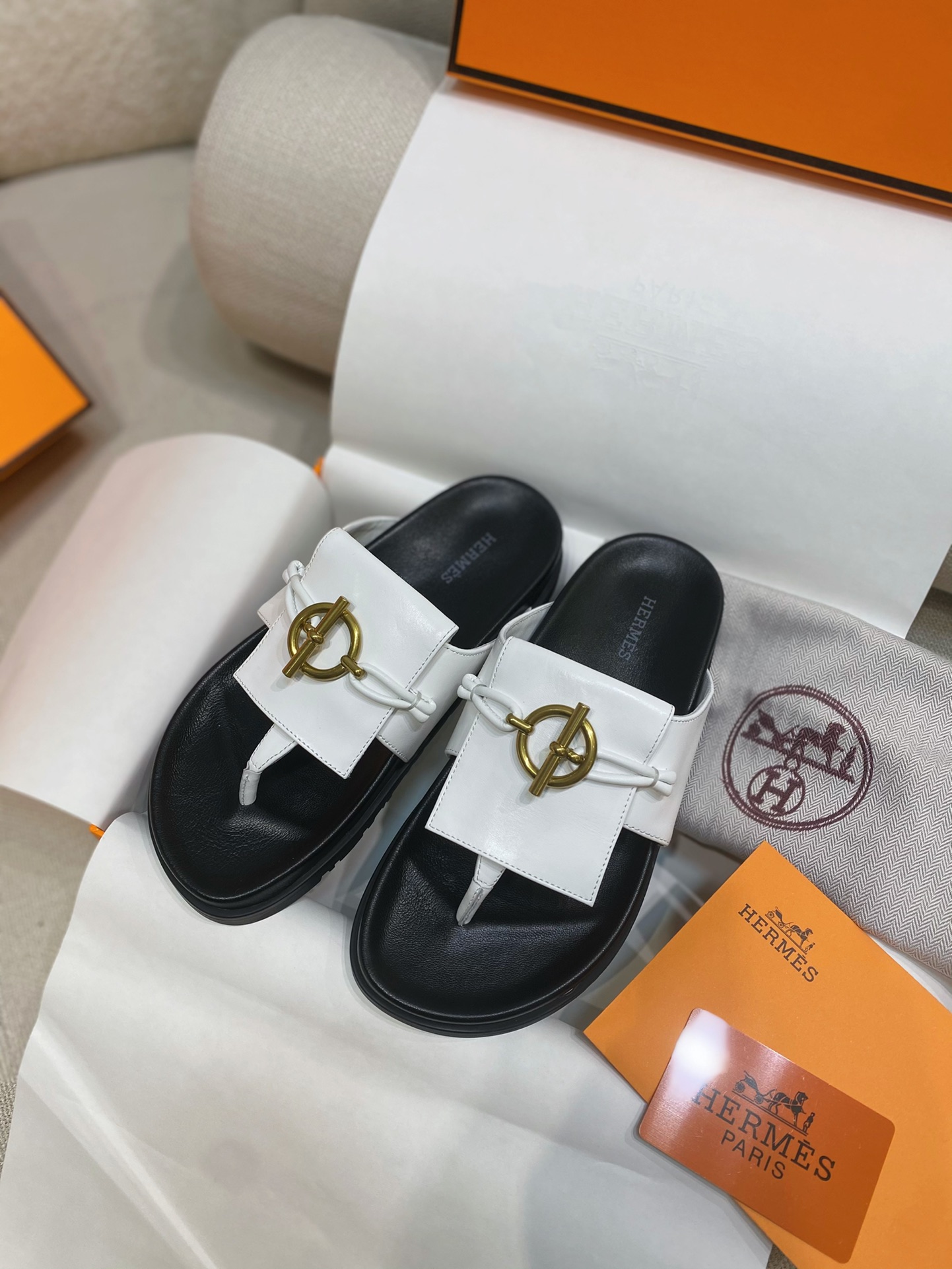 [TOP] HERMES Joyce Sandals Slippers- 2 Colour