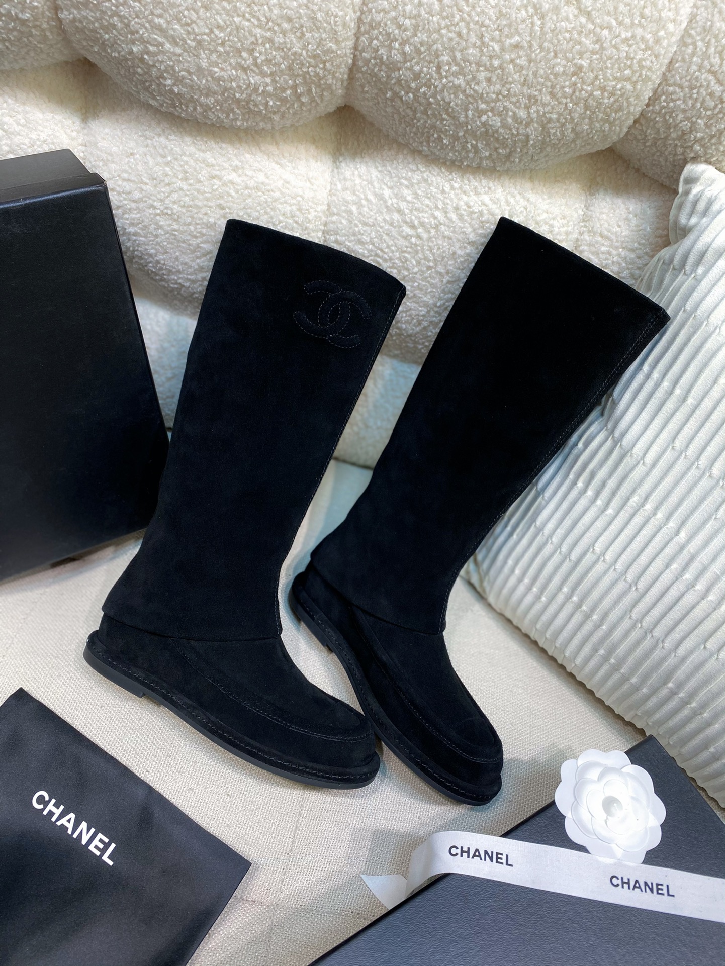 [TOP] CHANEL CC Suede Boots High Boots Cow Cuede - 2 Colour