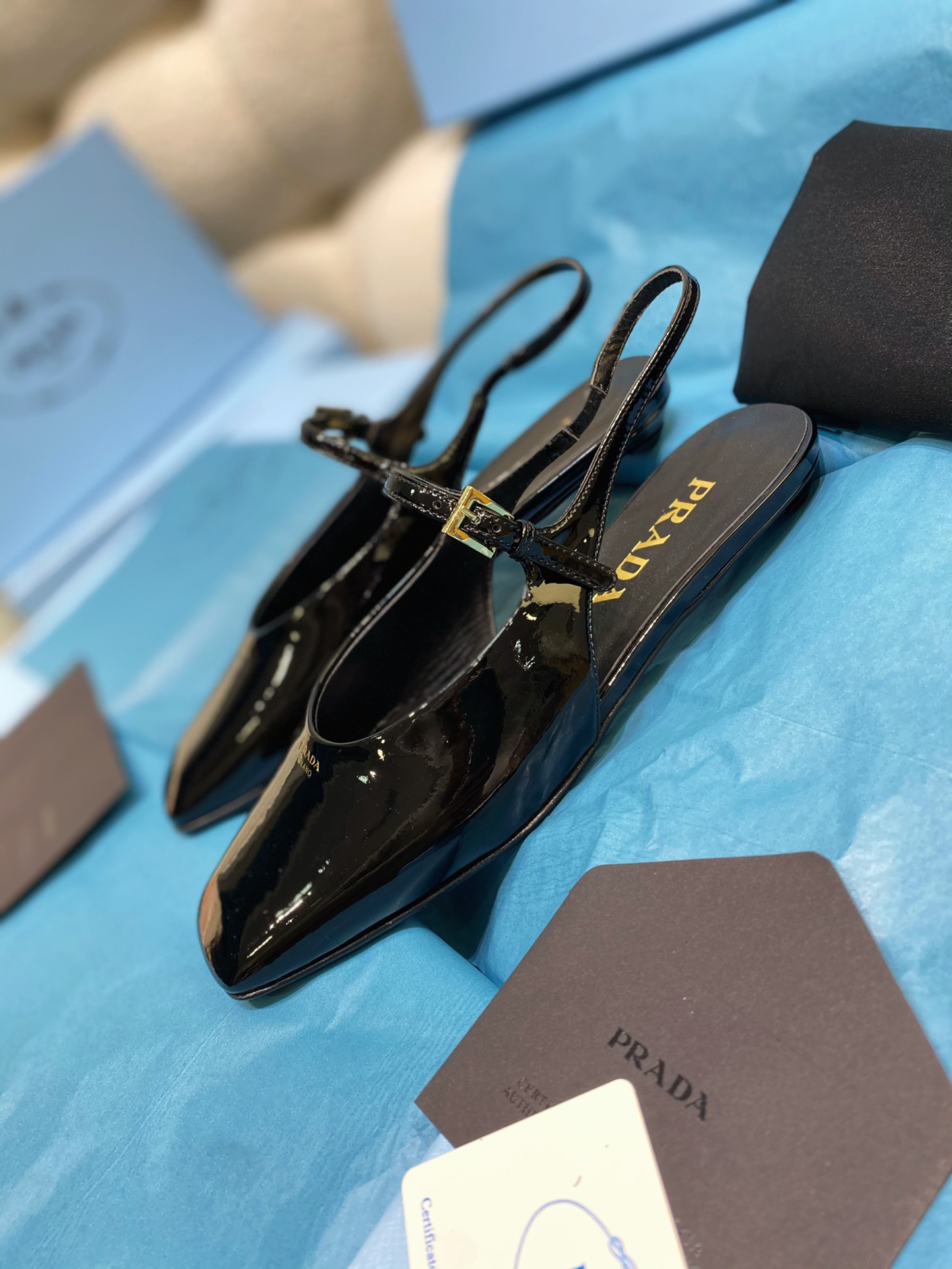 [TOP] PRADA Flat Heel Sandals Patent Calf Leather - 4 Colour