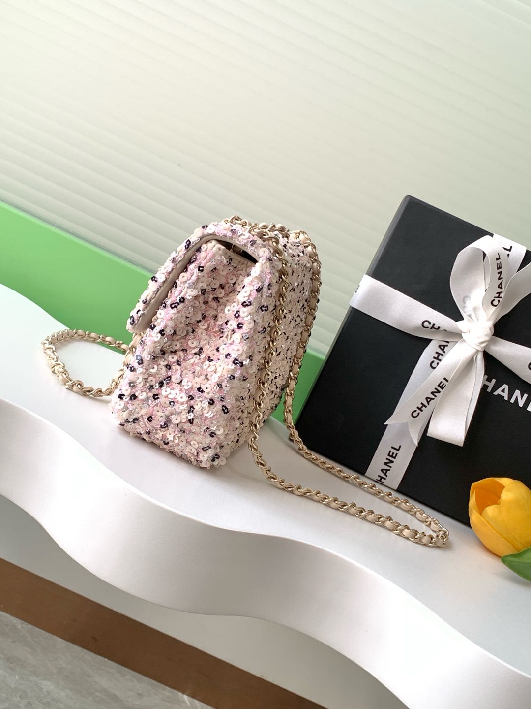 [TOP] CHANEL Sequin Flap Bag 20cm - Pink/Beige