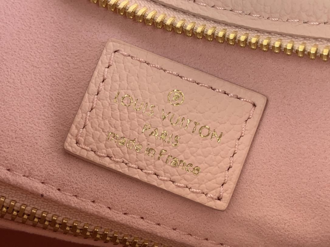 [TOP] Louis Vuitton LV  Carryall  Bag 24 x 12 x 29.5cm - Pink