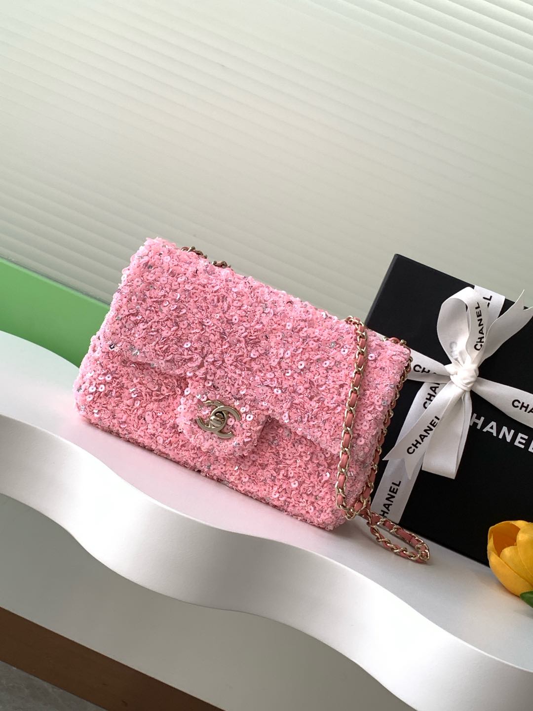 [TOP] CHANEL Sequin Flap Bag 20cm - Pink/Beige