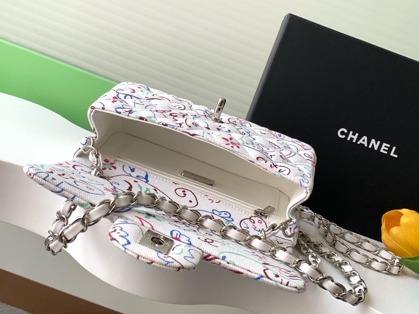 [TOP] CHANEL Printed Flap Bag Canvas 20cm/25cm - White&SHW