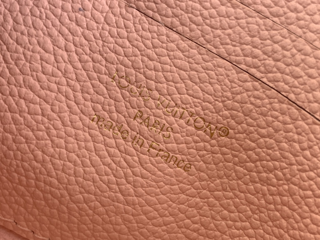 [TOP] Louis Vuitton LV NANO MADELEINE Bag 21× 12.5 × 6cm - Pink