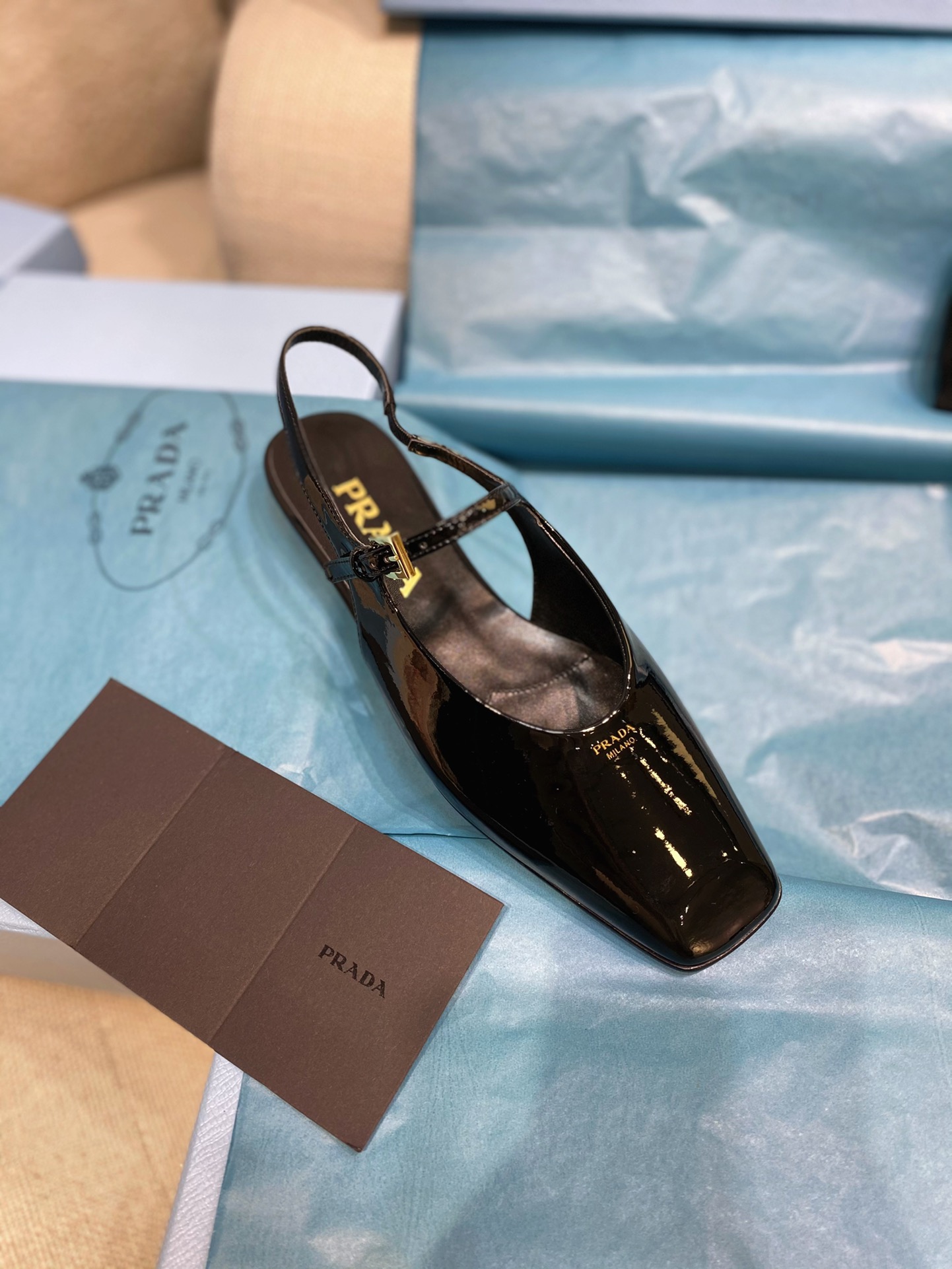 [TOP] PRADA Flat Heel Sandals Patent Calf Leather - 4 Colour