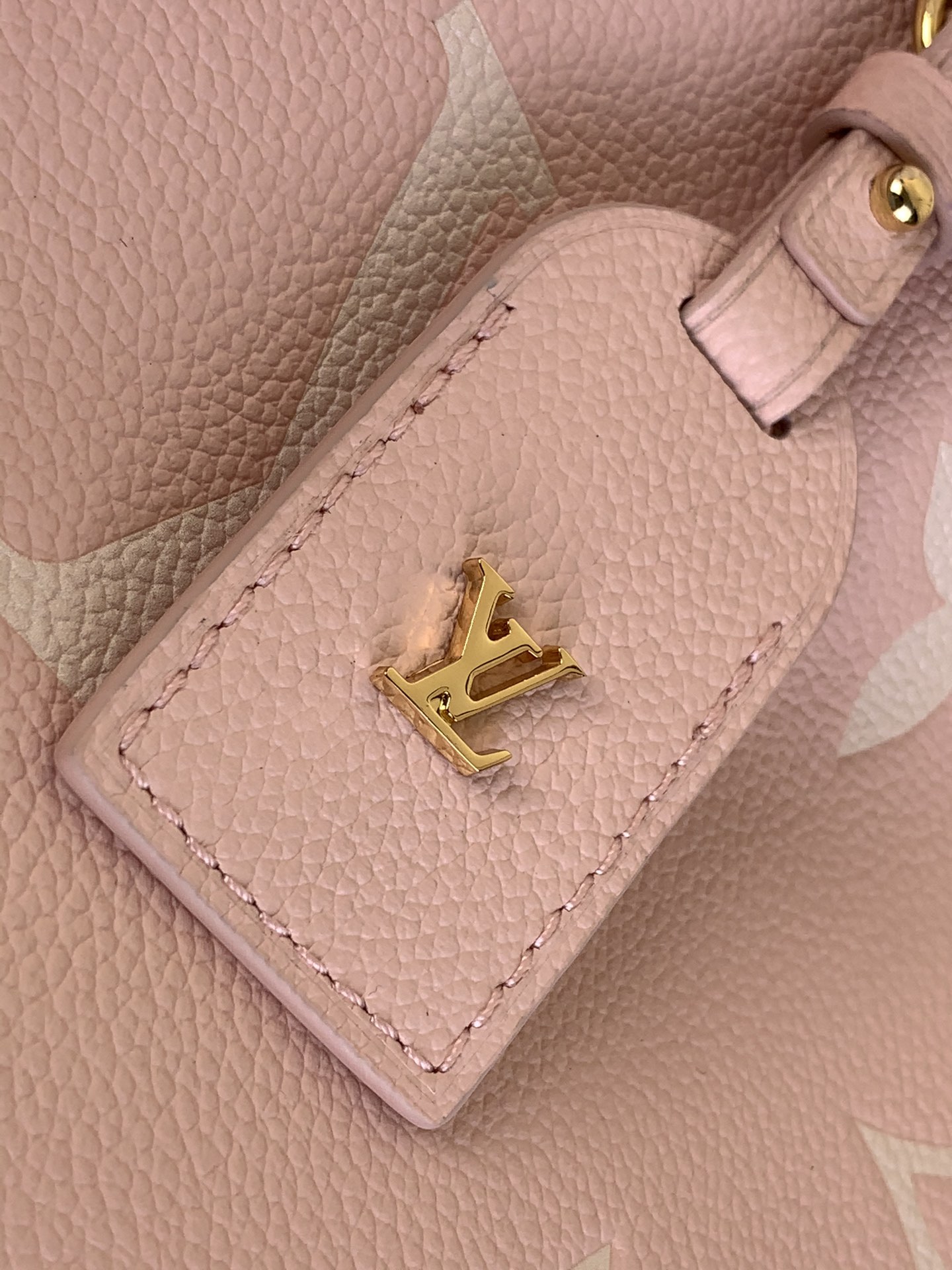 [TOP] Louis Vuitton LV  Carryall  Bag 24 x 12 x 29.5cm - Pink