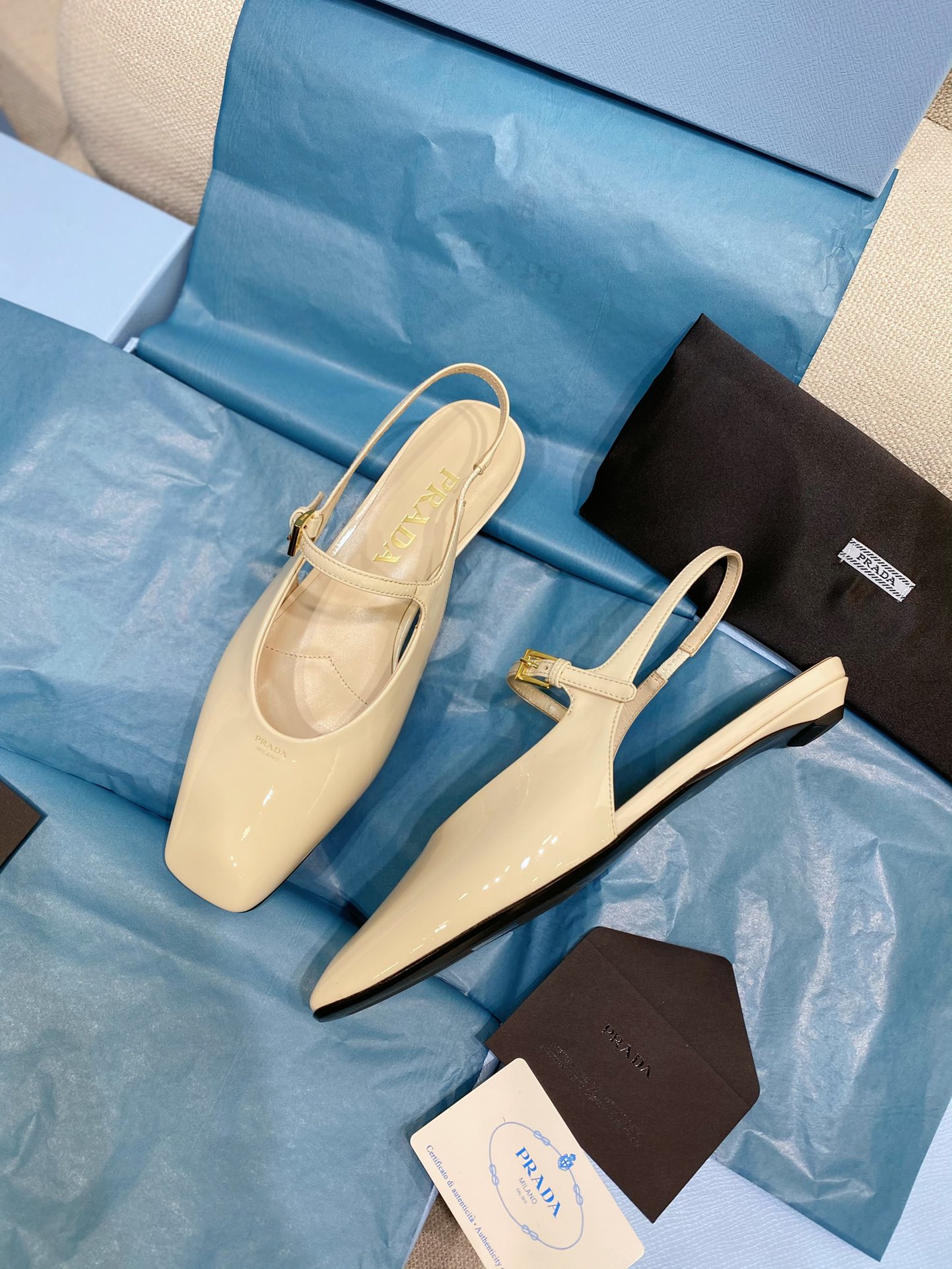 [TOP] PRADA Flat Heel Sandals Patent Calf Leather - 4 Colour