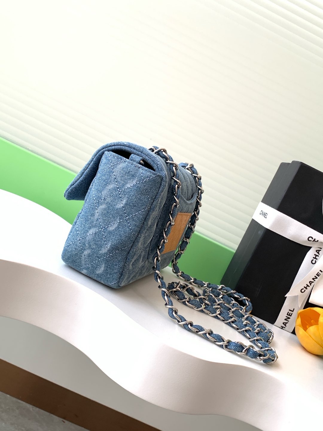 [TOP] CHANEL Printed Flap Bag 20cm/25cm - Denim