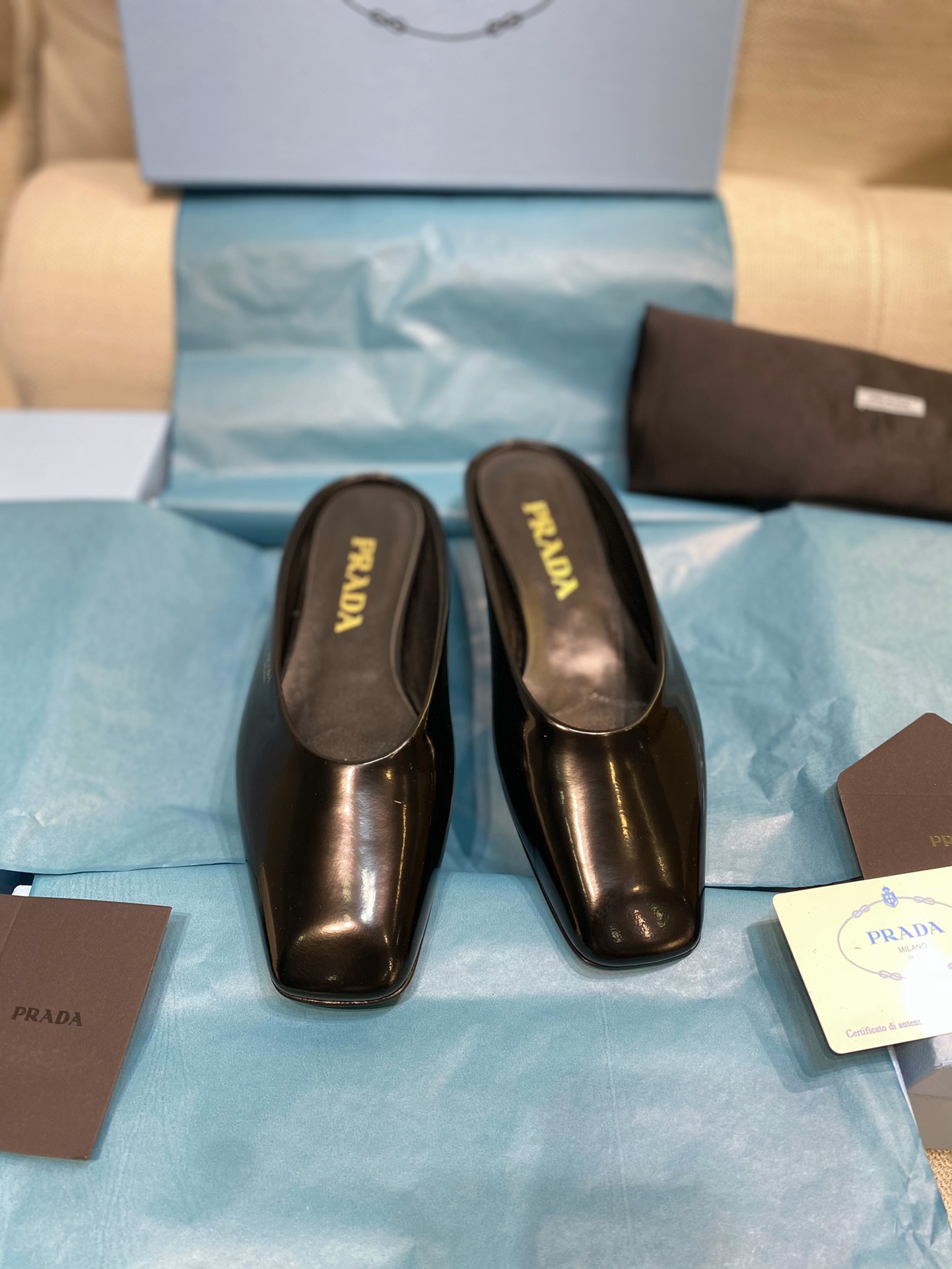 [TOP] PRADA Flat Slippers - Black
