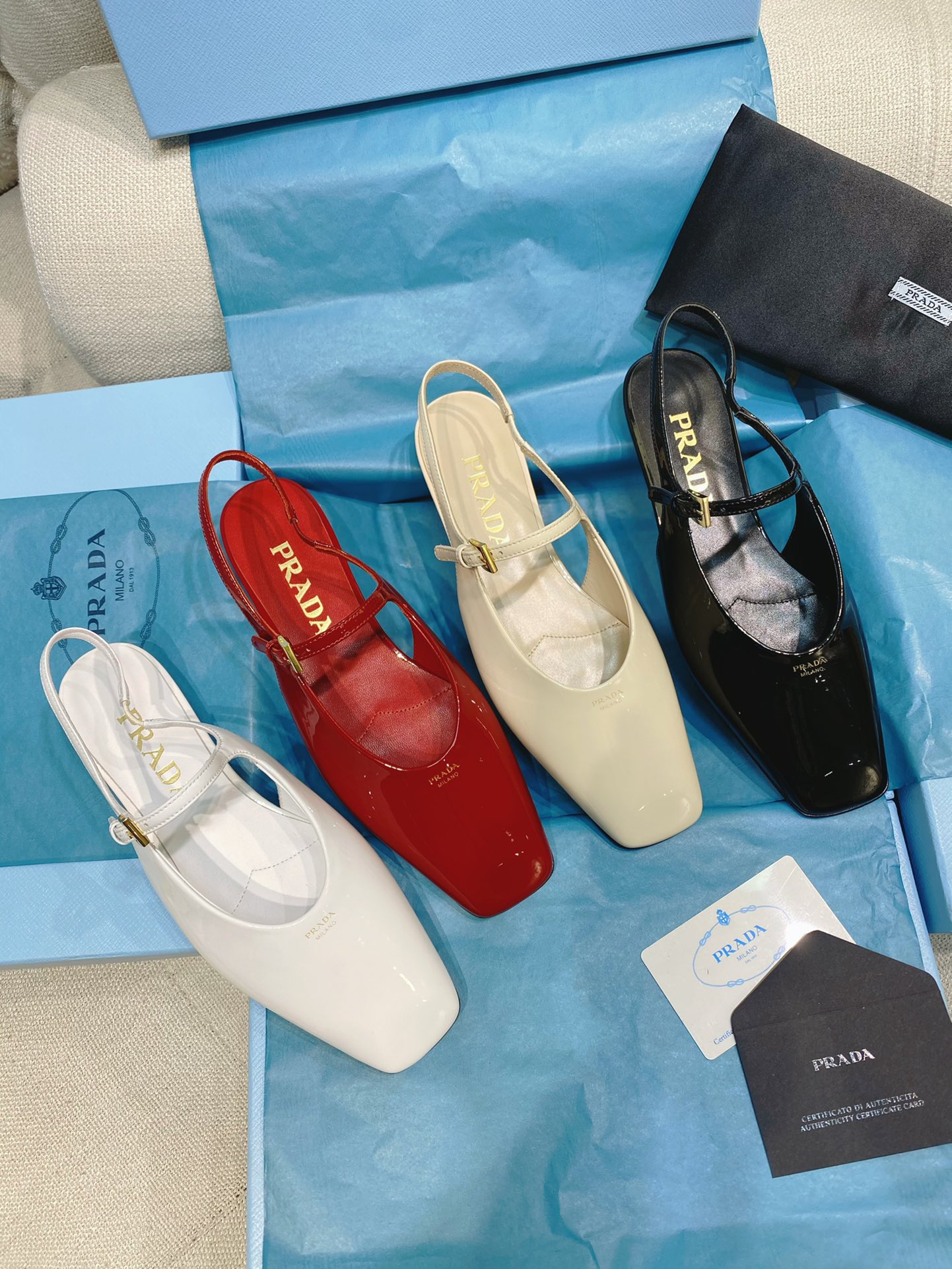 [TOP] PRADA Flat Heel Sandals Patent Calf Leather - 4 Colour