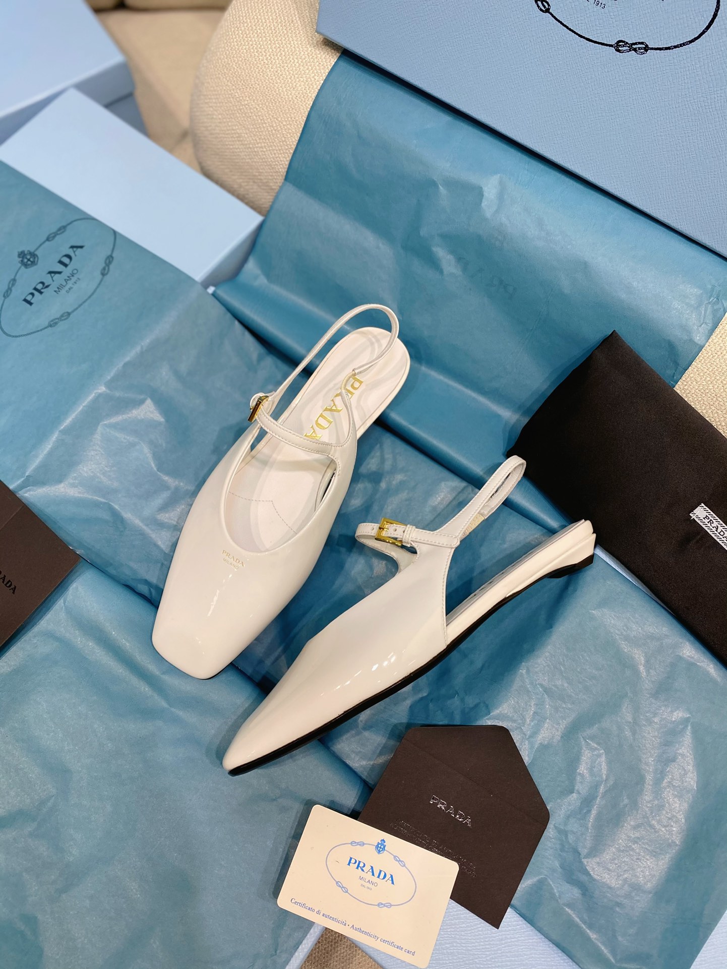 [TOP] PRADA Flat Heel Sandals Patent Calf Leather - 4 Colour