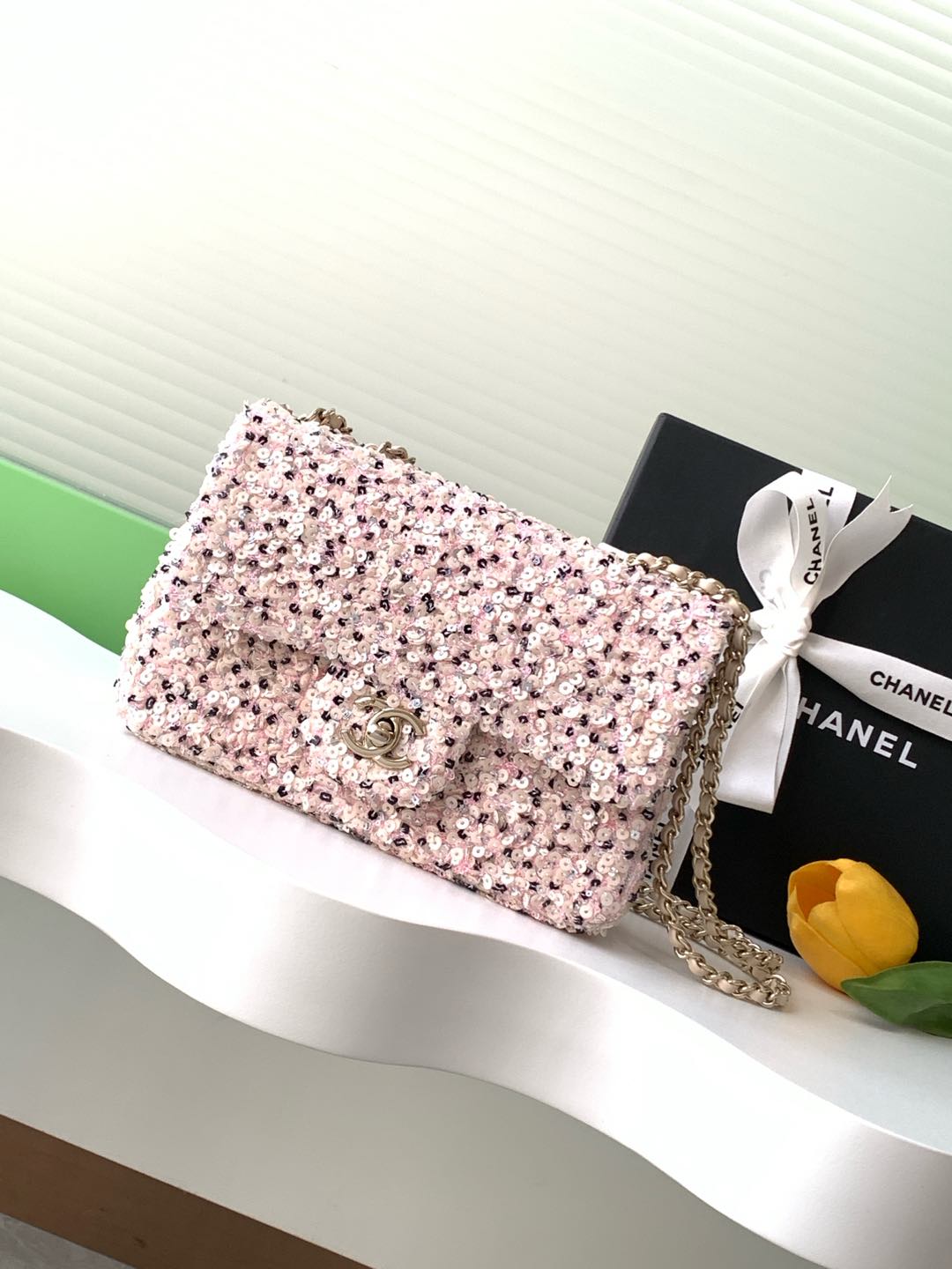 [TOP] CHANEL Sequin Flap Bag 20cm - Pink/Beige