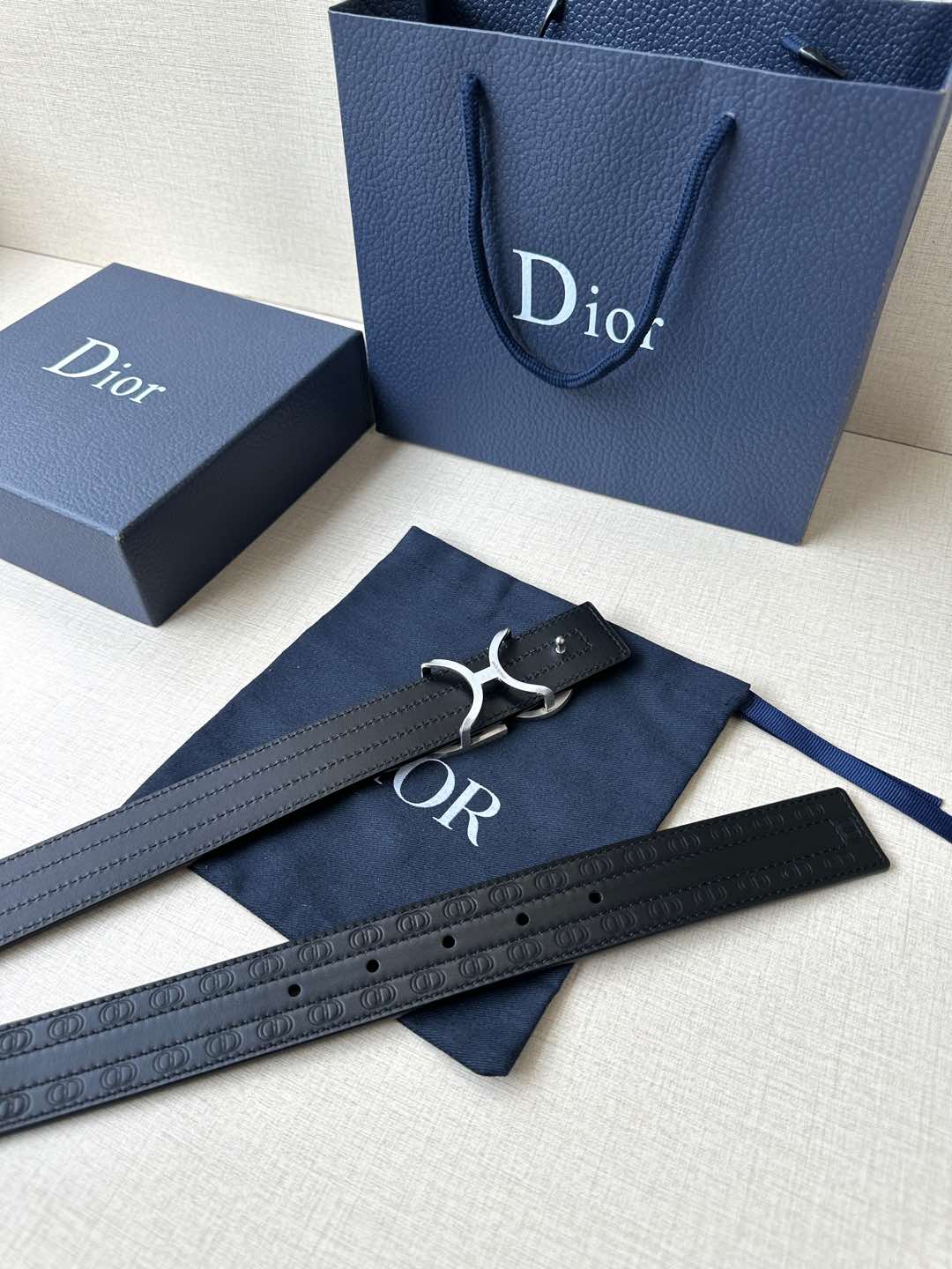 [TOP] Christian Dior Reversible Belt Calfskin - 3.5cm