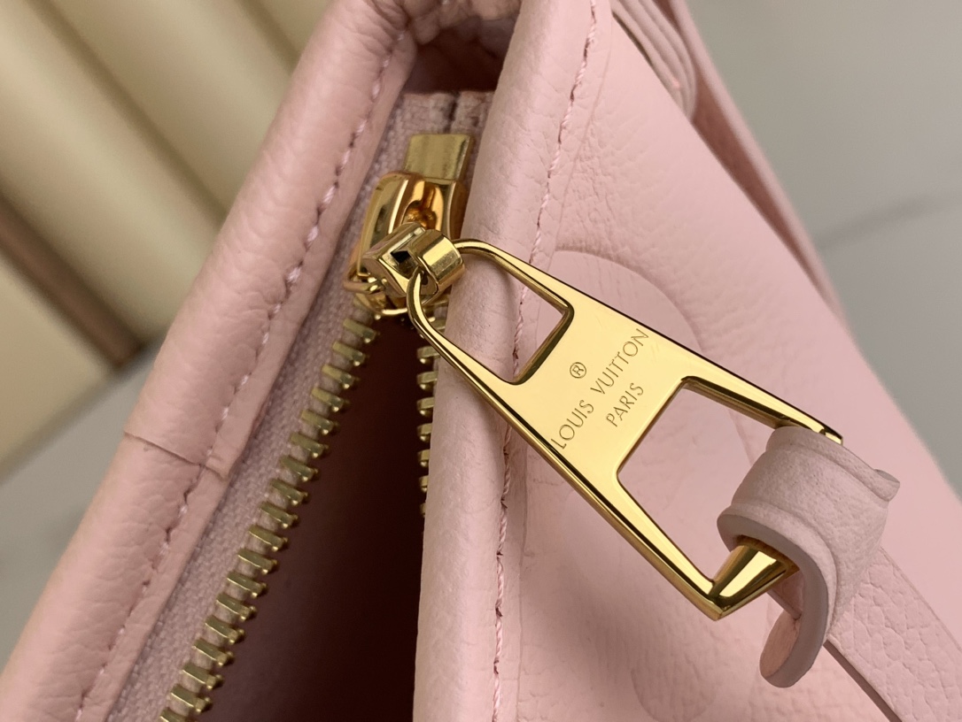 [TOP] Louis Vuitton LV  Carryall  Bag 29 x 24 x 12cm - Pink