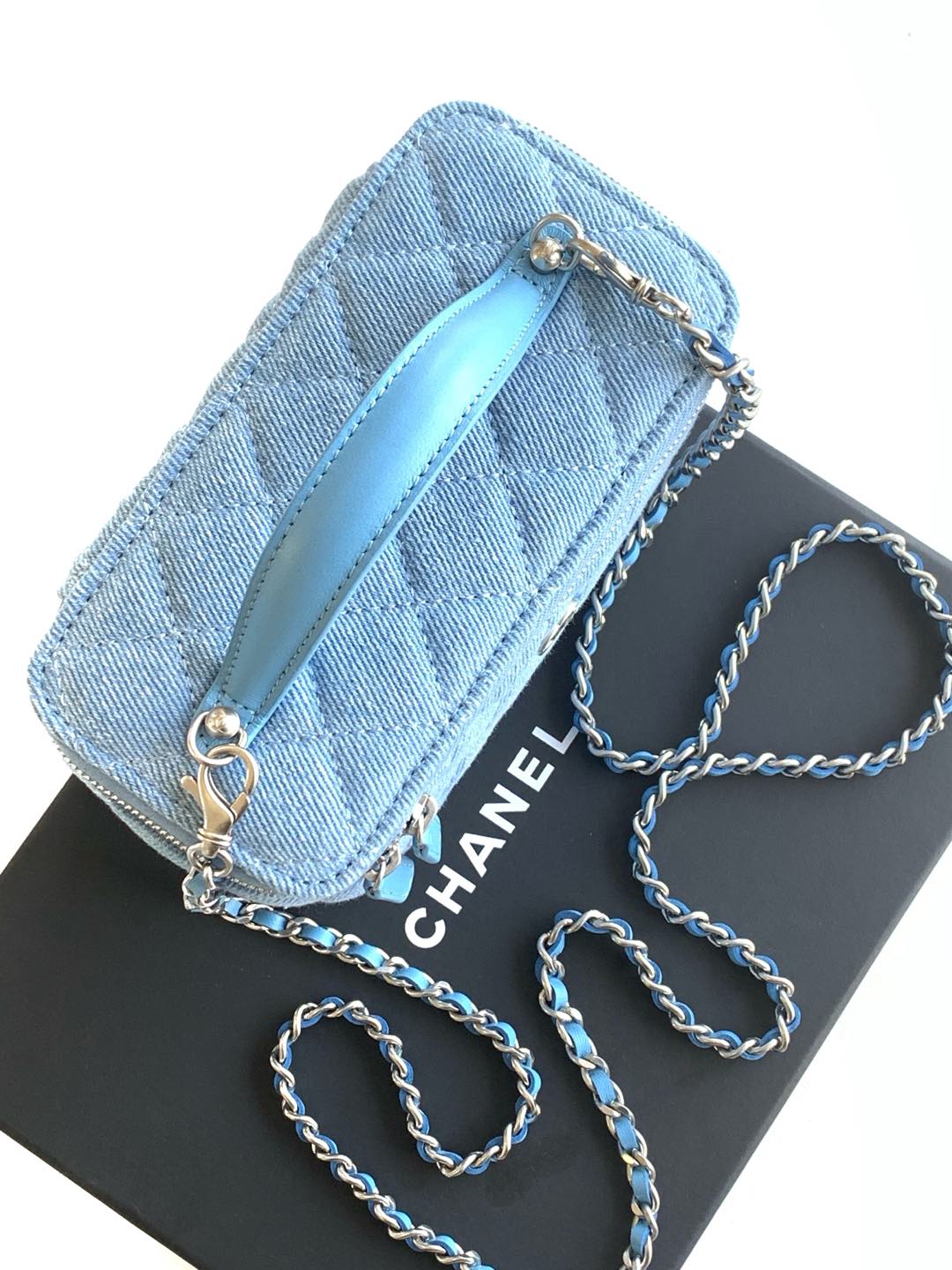 [TOP] CHANEL Vanity Case Denim 17×9.5×8cm - Blue