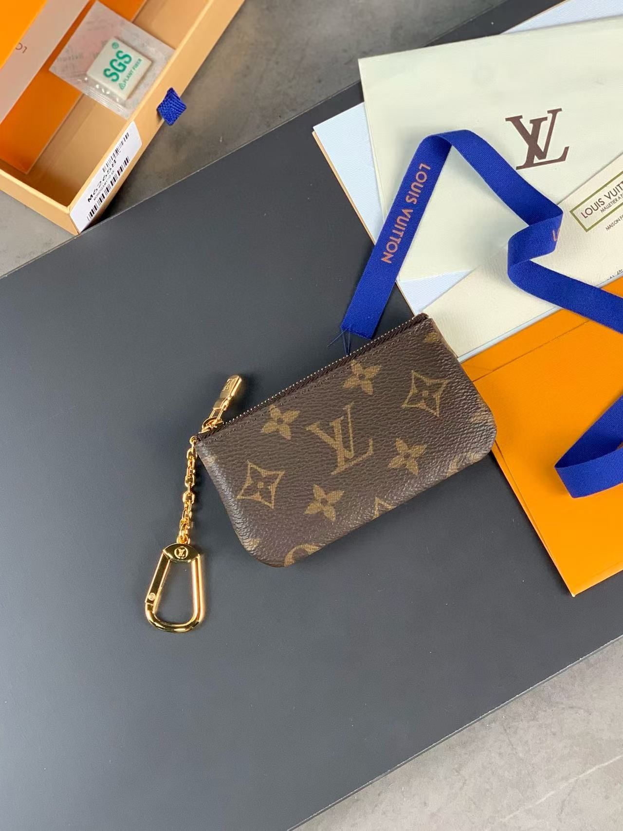 [TOP] Louis Vuitton LV LV Key Pouch Monogram
