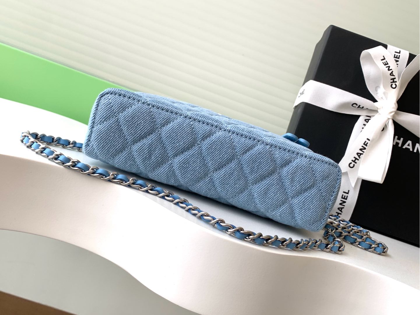 [TOP] CHANEL Vanity Case Denim 17×19.5×5cm - Blue