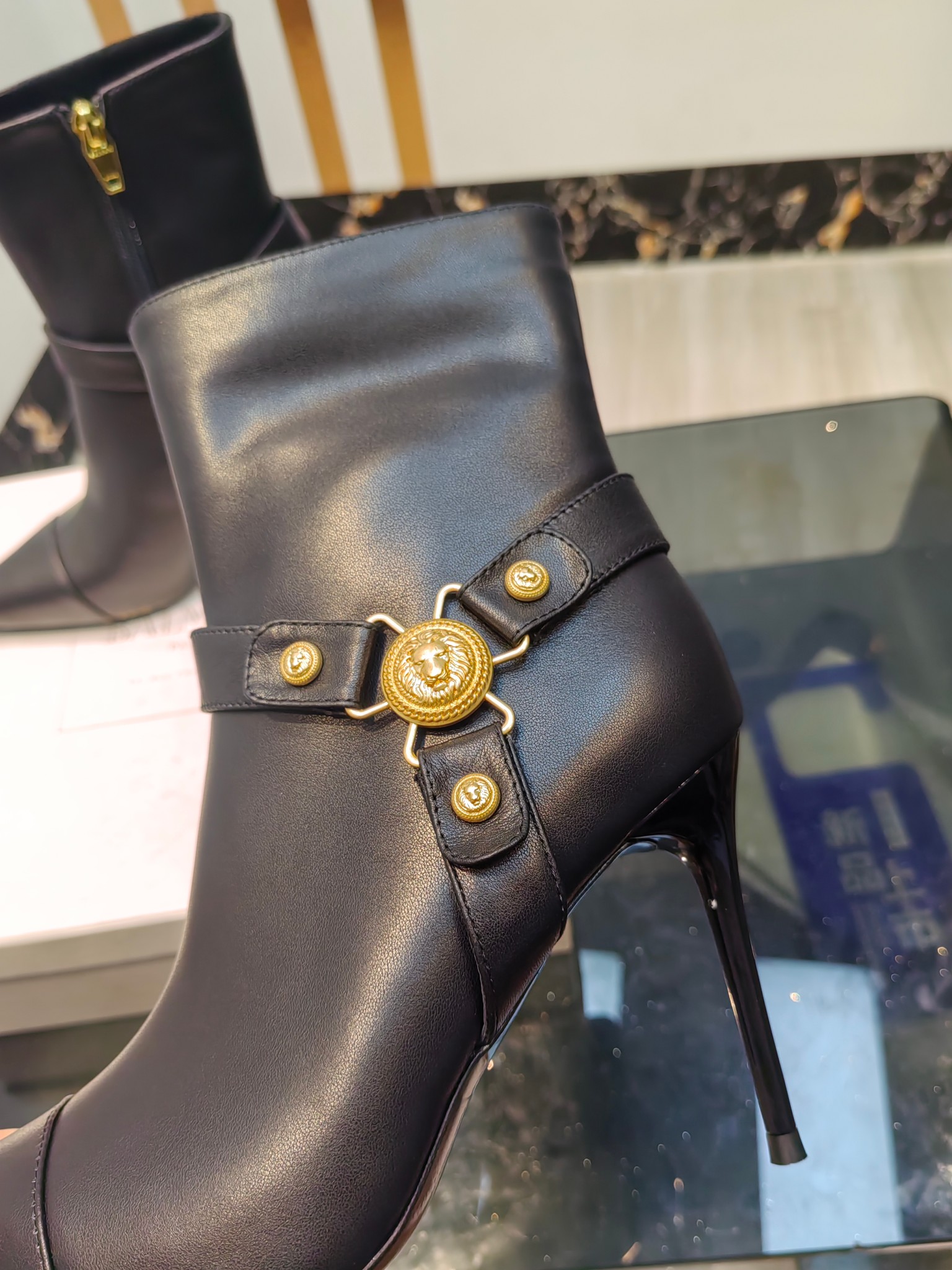 [TOP] Balmain High-Heeled Ankle Boots Cowhide - Black