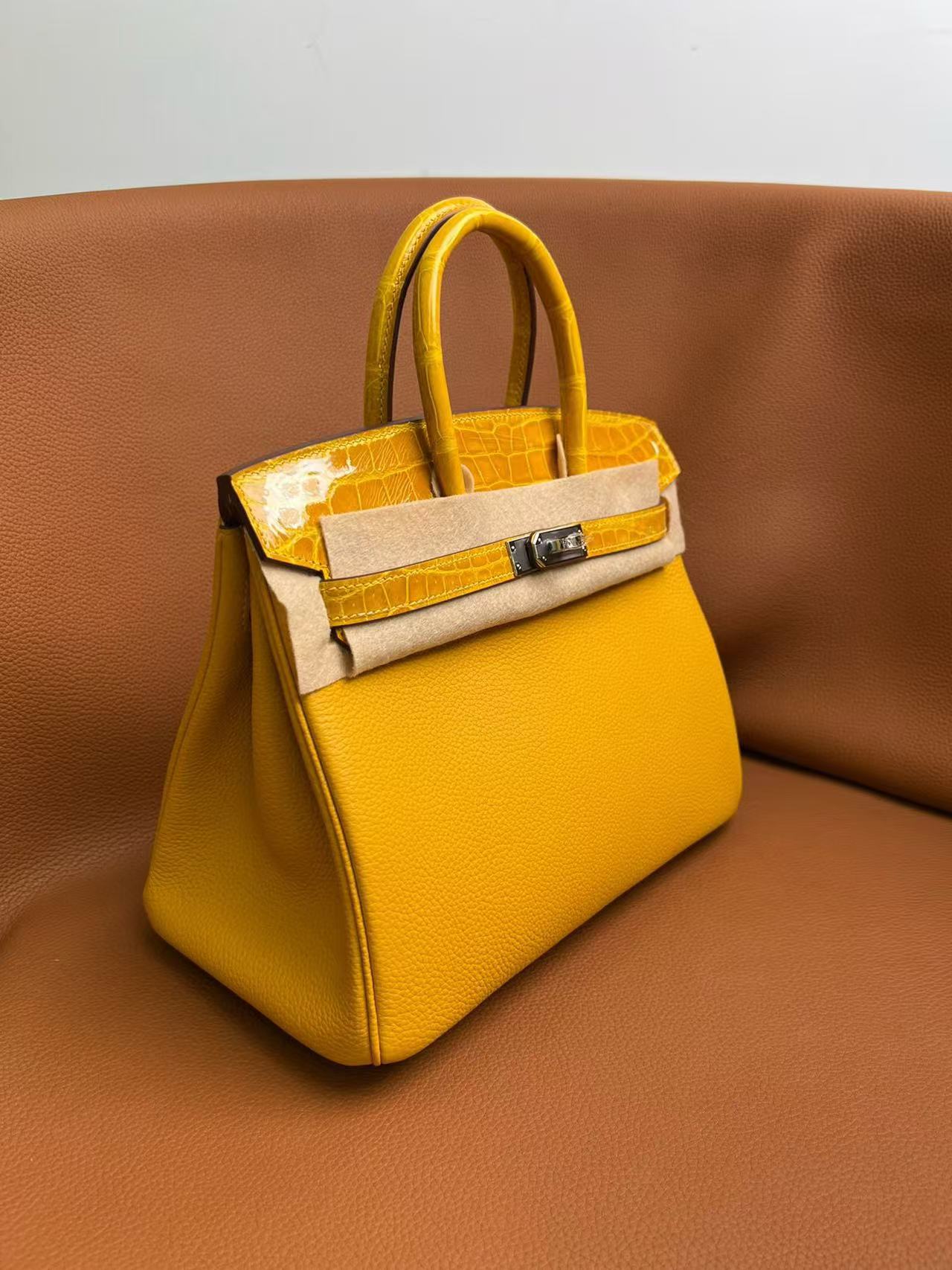 [TOP] HERMES Touch Birkin Leather 25/30 cm - Yellow & SHW