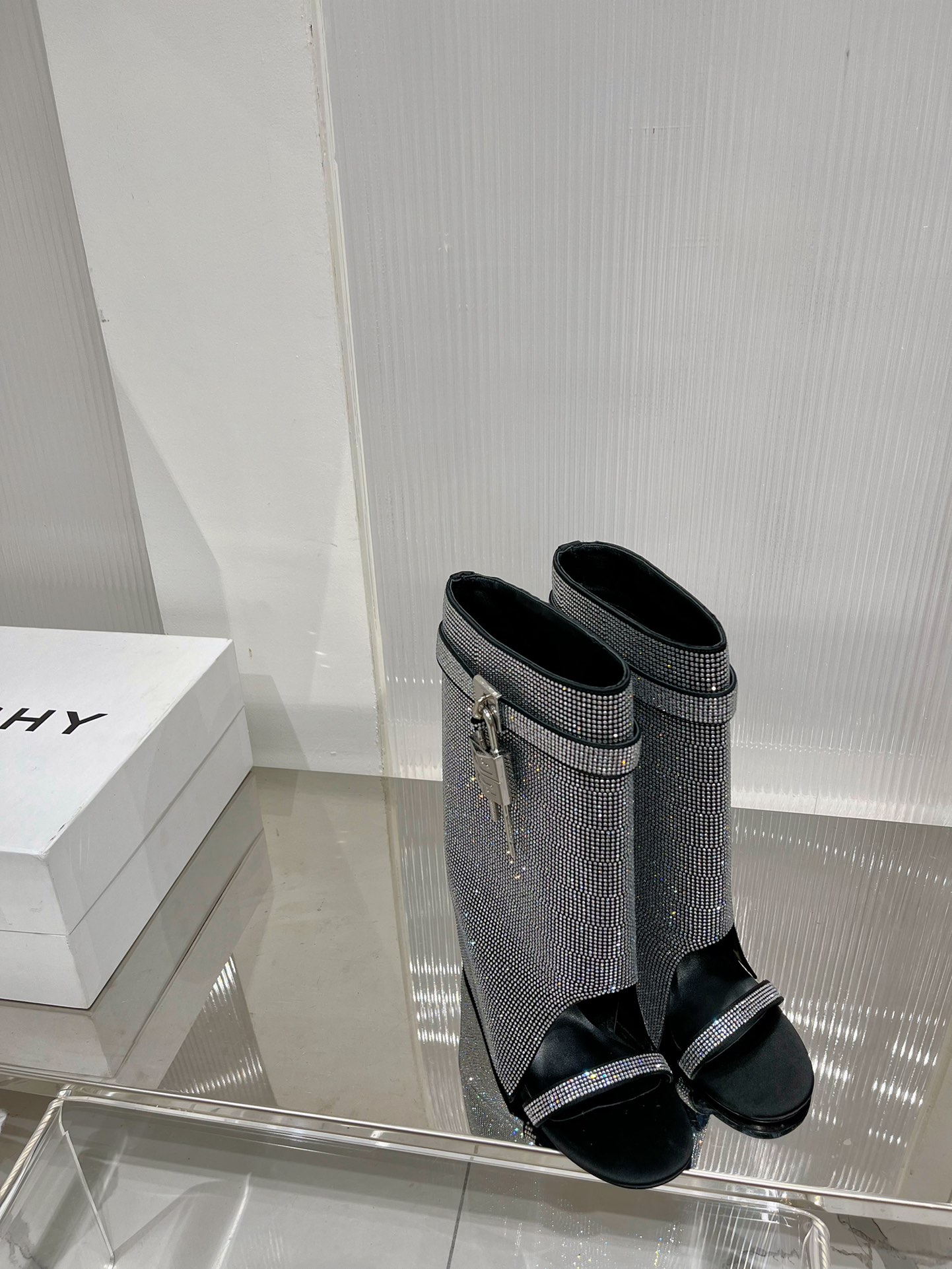 [TOP] GIVENCHY Ankle Boots Cowhide - Silver&Black