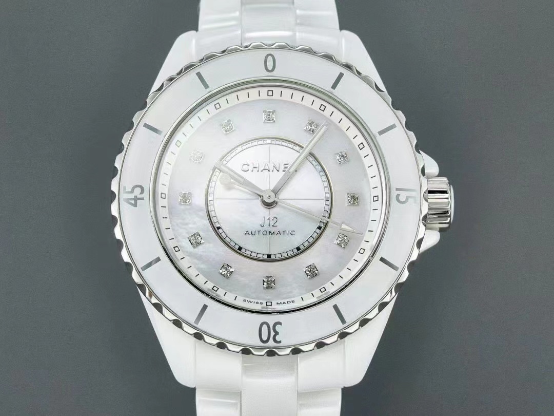 [TOP] CHANEL J12 Watch 33mm-White