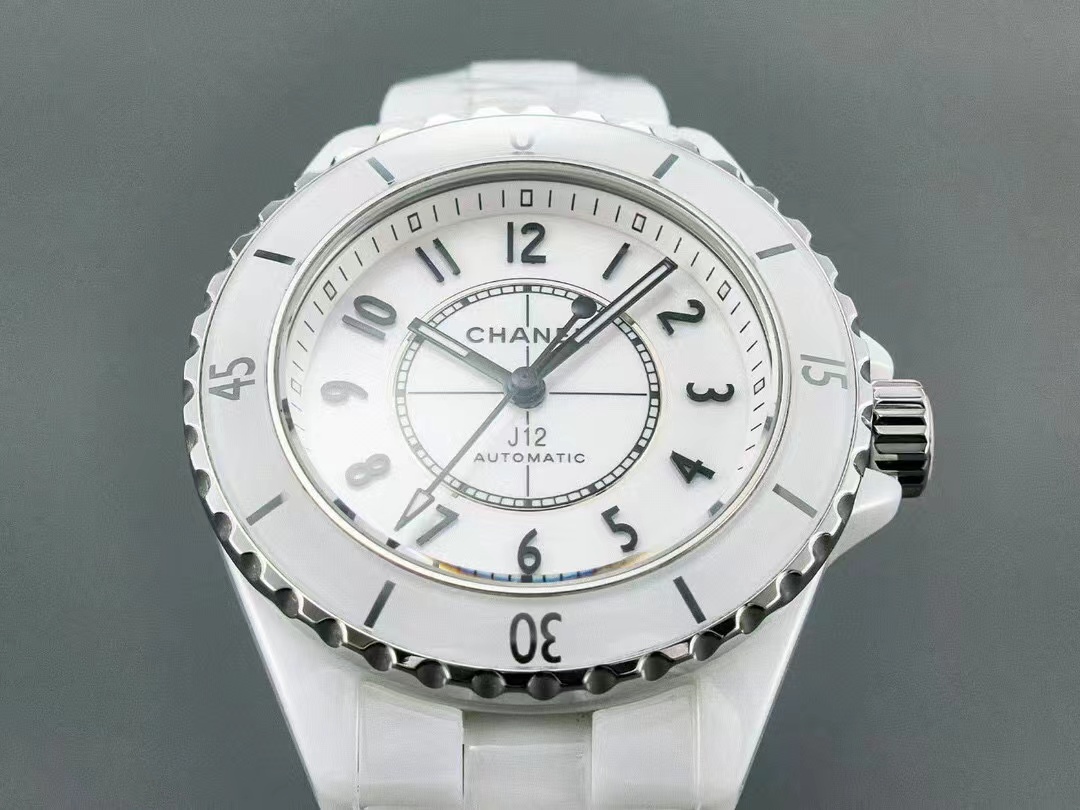 [TOP] CHANEL J12 Watch 33mm-White
