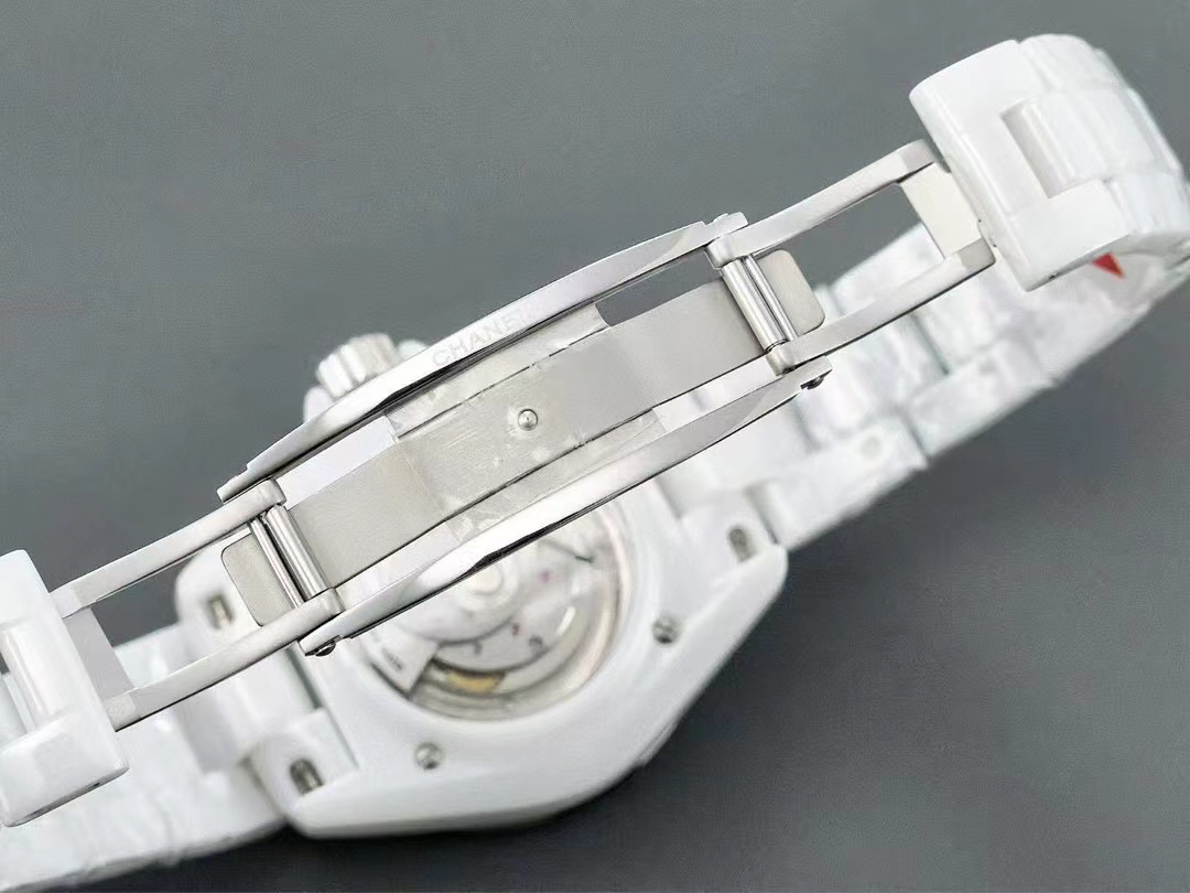 [TOP] CHANEL J12 Watch 33mm-White