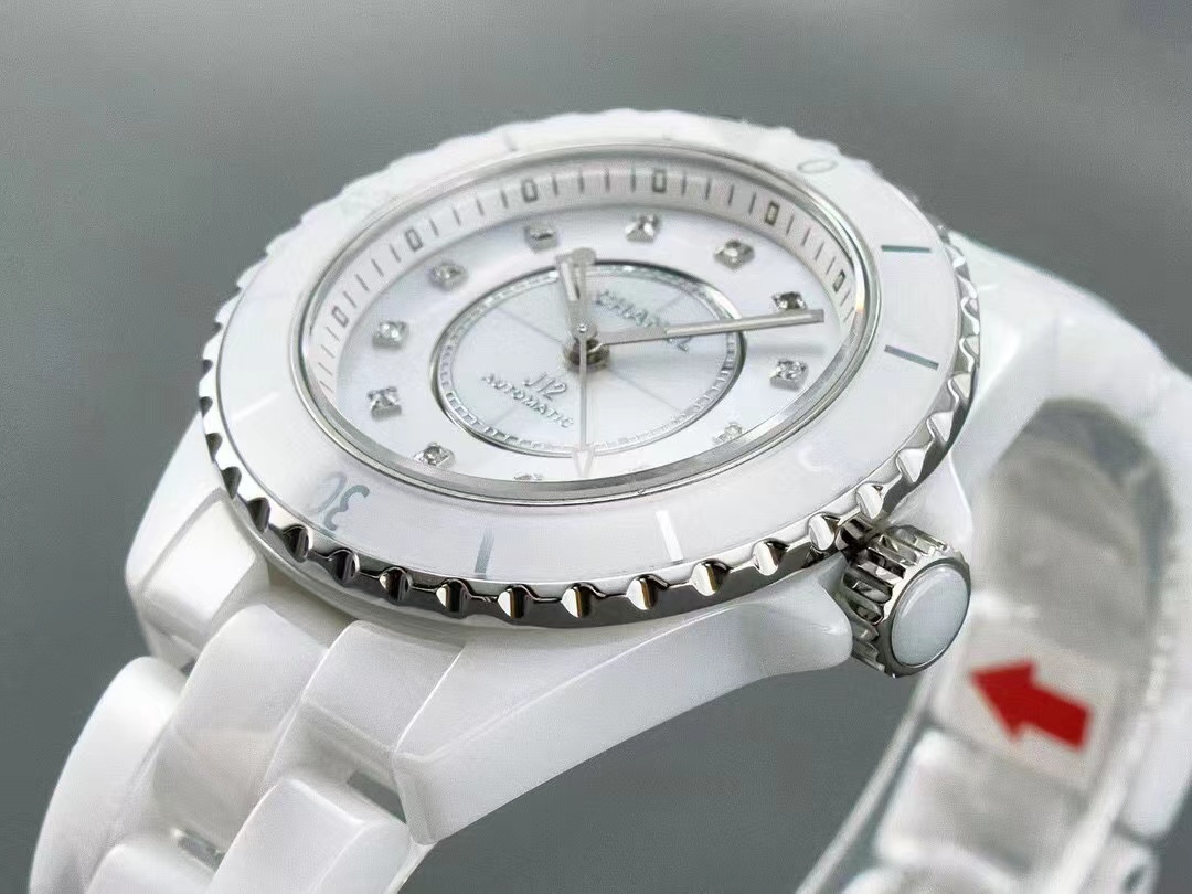 [TOP] CHANEL J12 Watch 33mm-White